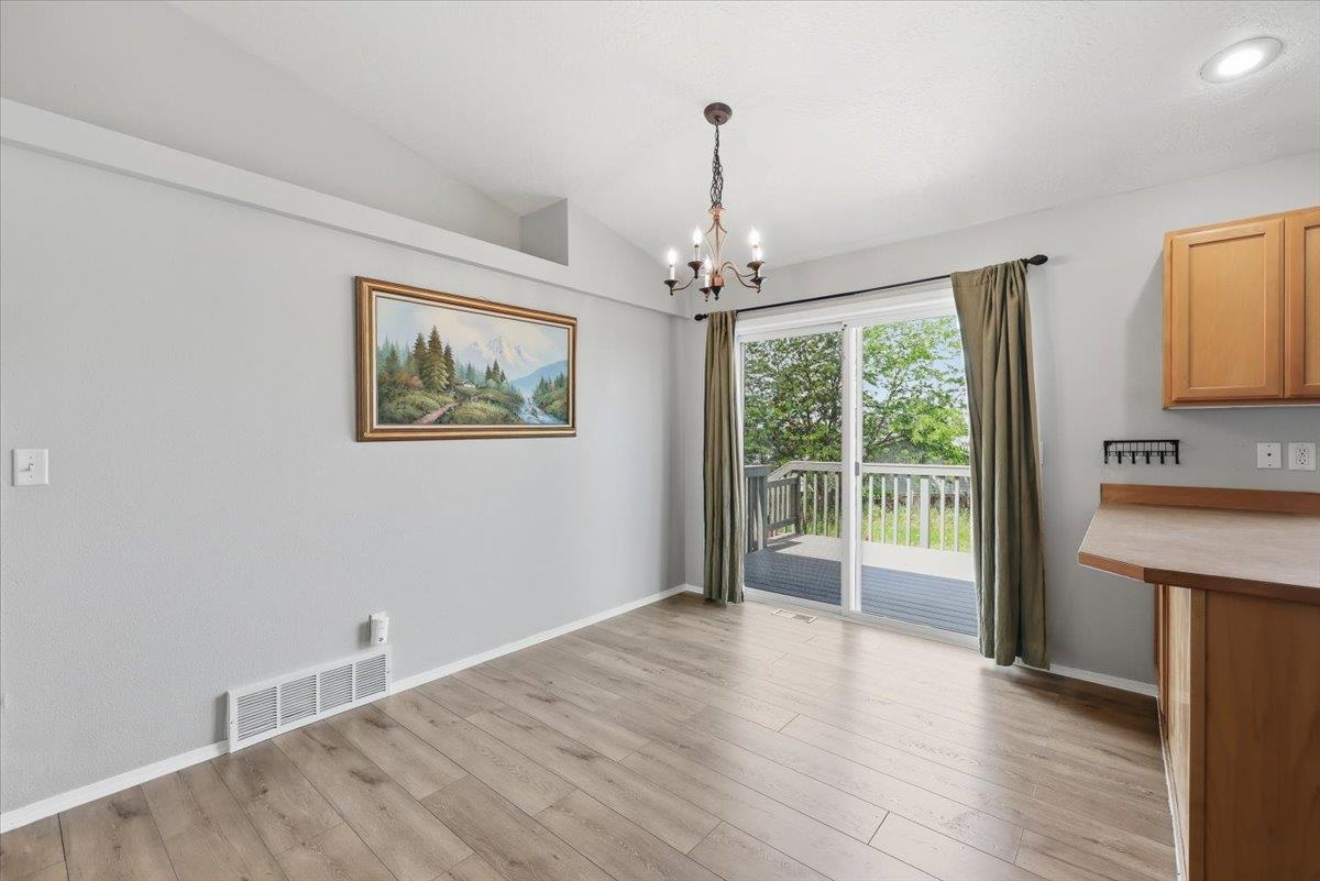 7724 S Blackberry St - Photo 9