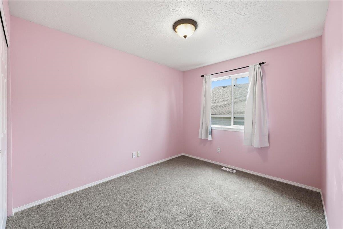 7724 S Blackberry St - Photo 12