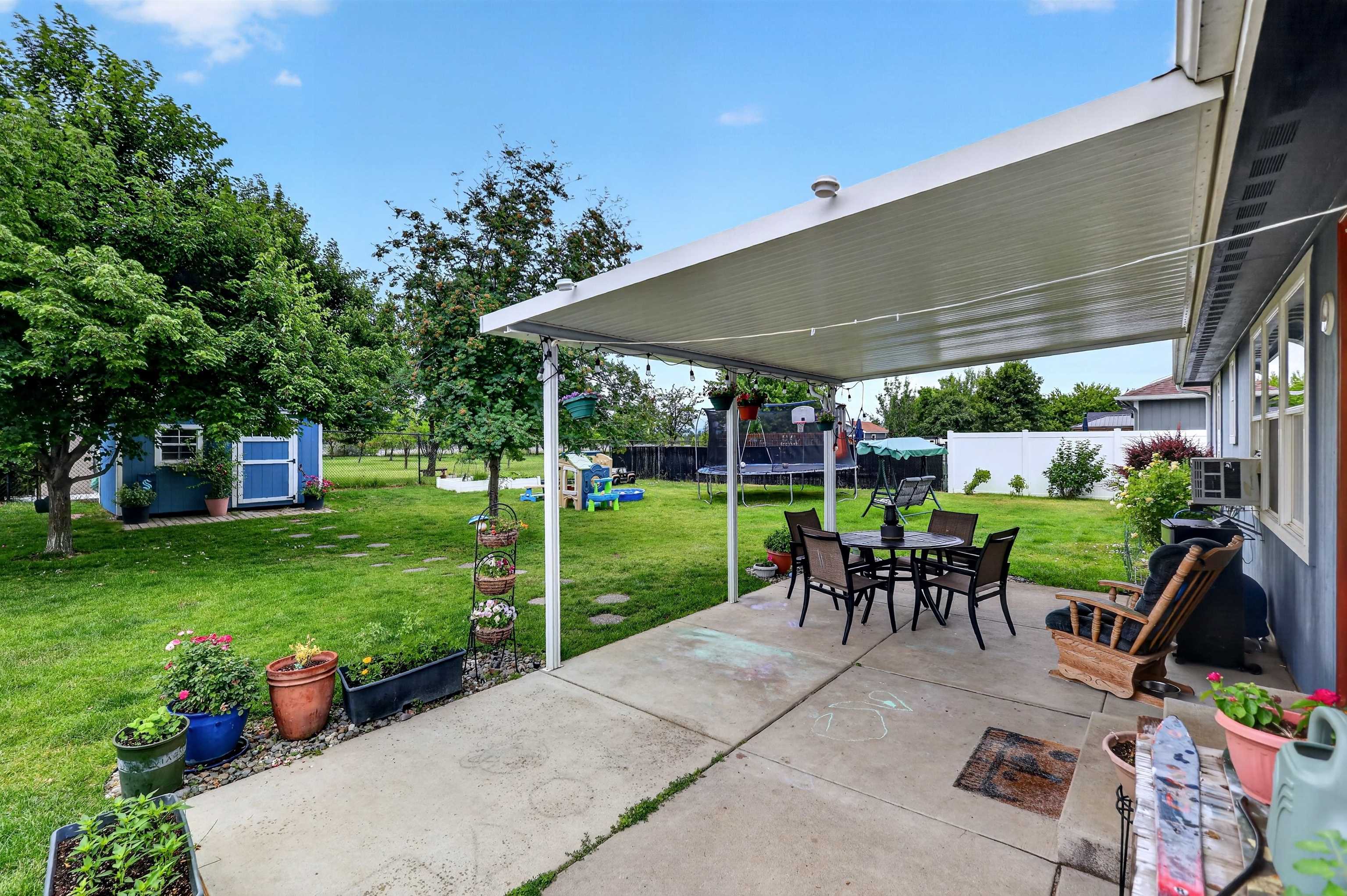 607 N High Desert Dr - Photo 32
