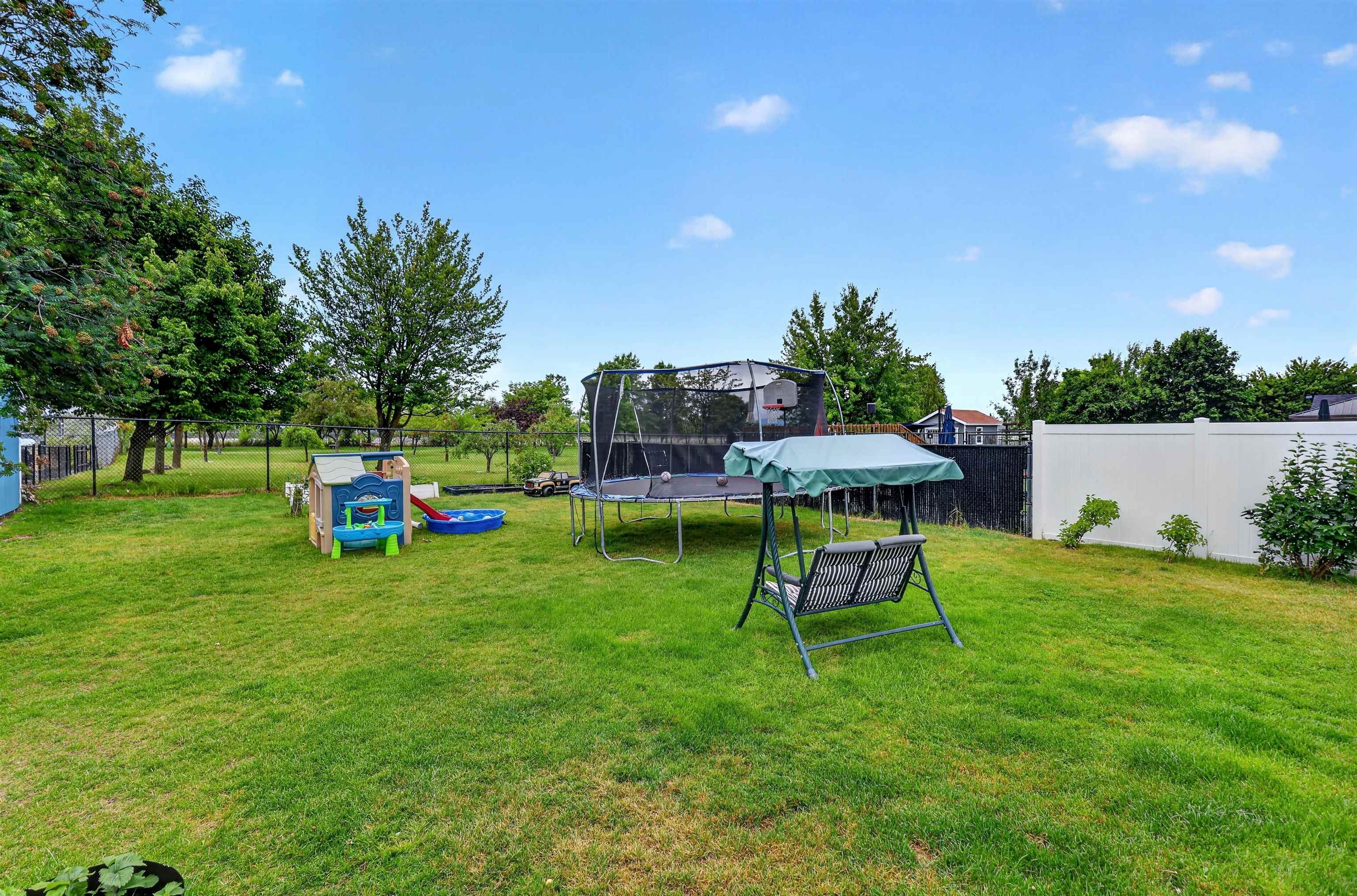 607 N High Desert Dr - Photo 35