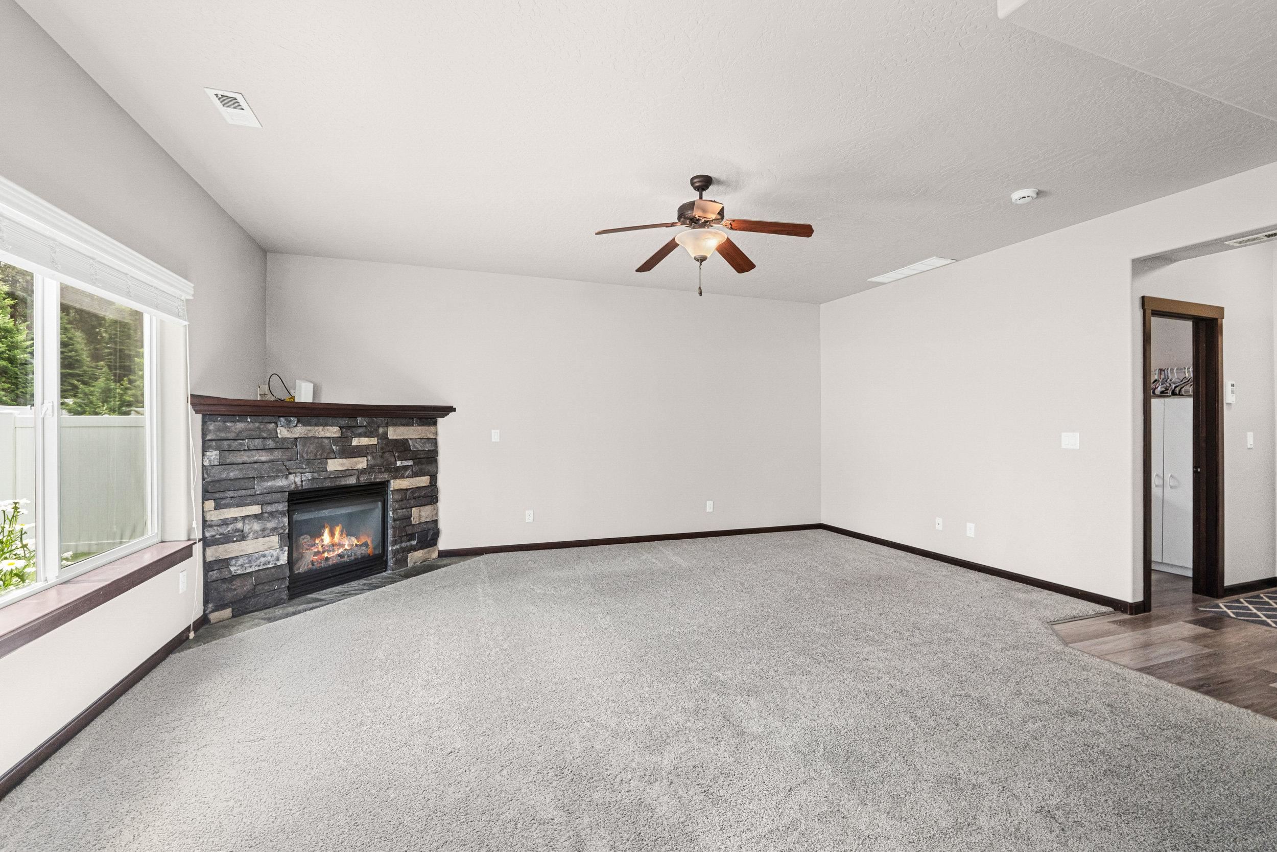 9421 W Ballesteros Ct - Photo 18