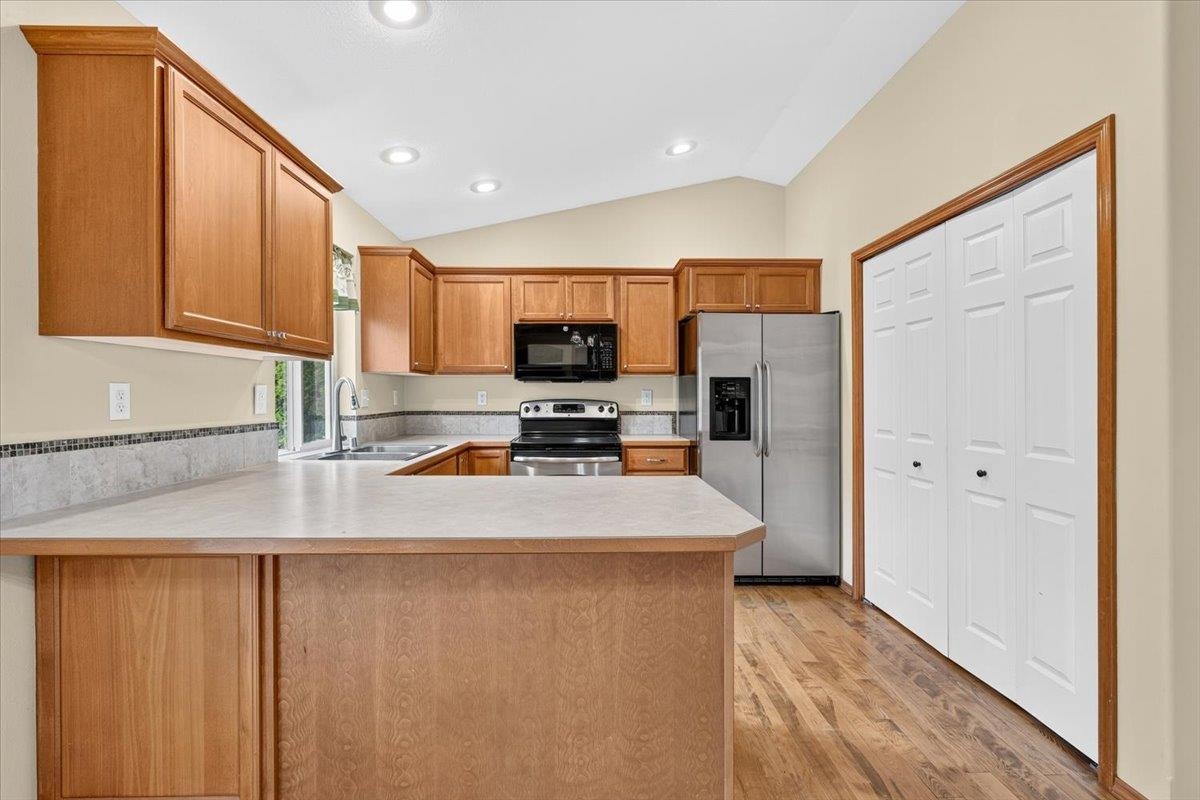 12018 N Korey Ln - Photo 11