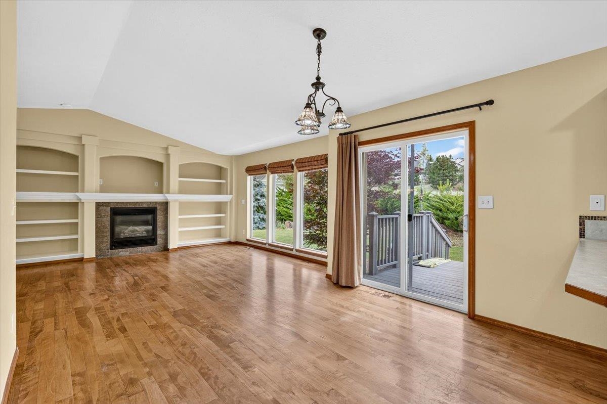 12018 N Korey Ln - Photo 7