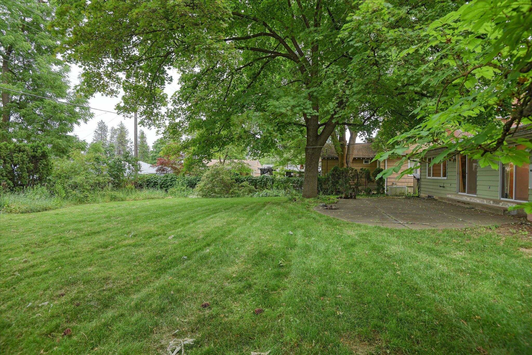 204 W 33rd Ave - Photo 36