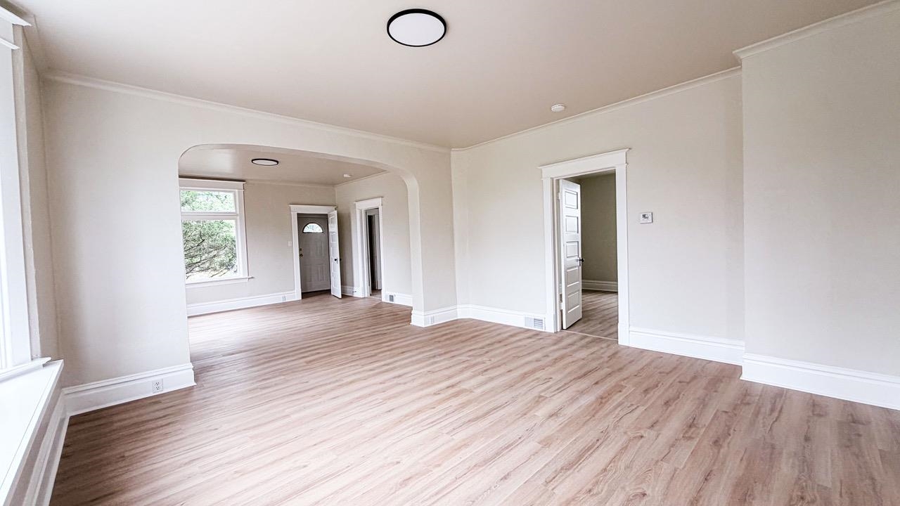 304 W Shannon Ave - Photo 9