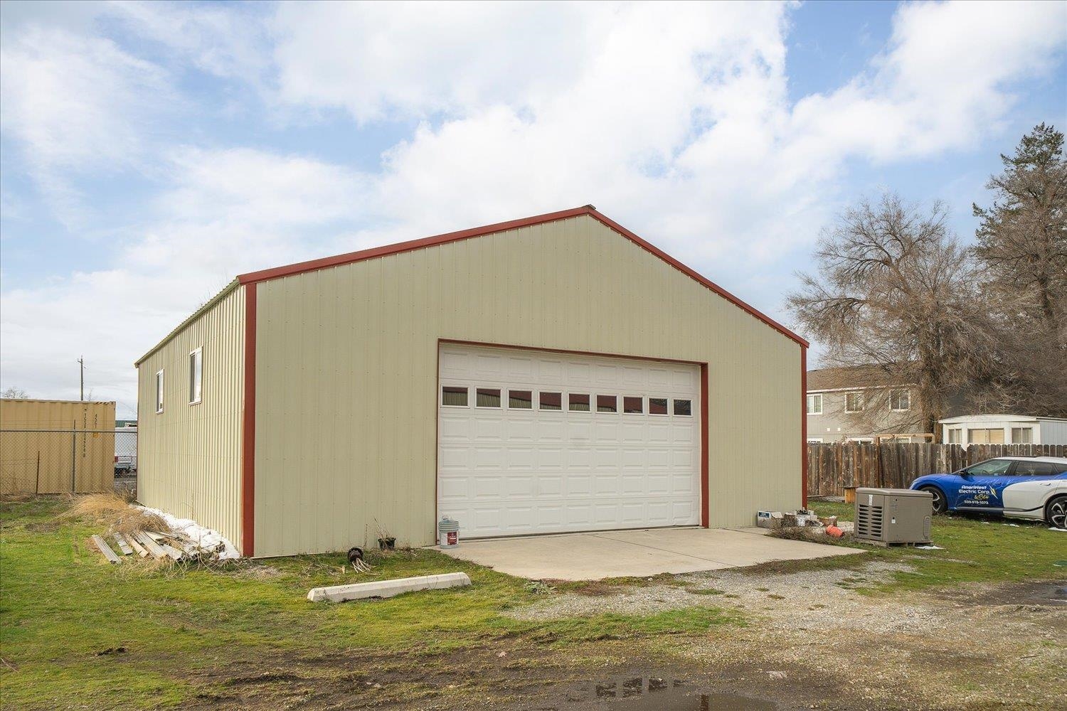 17622 E Cowley Ave - Photo 31