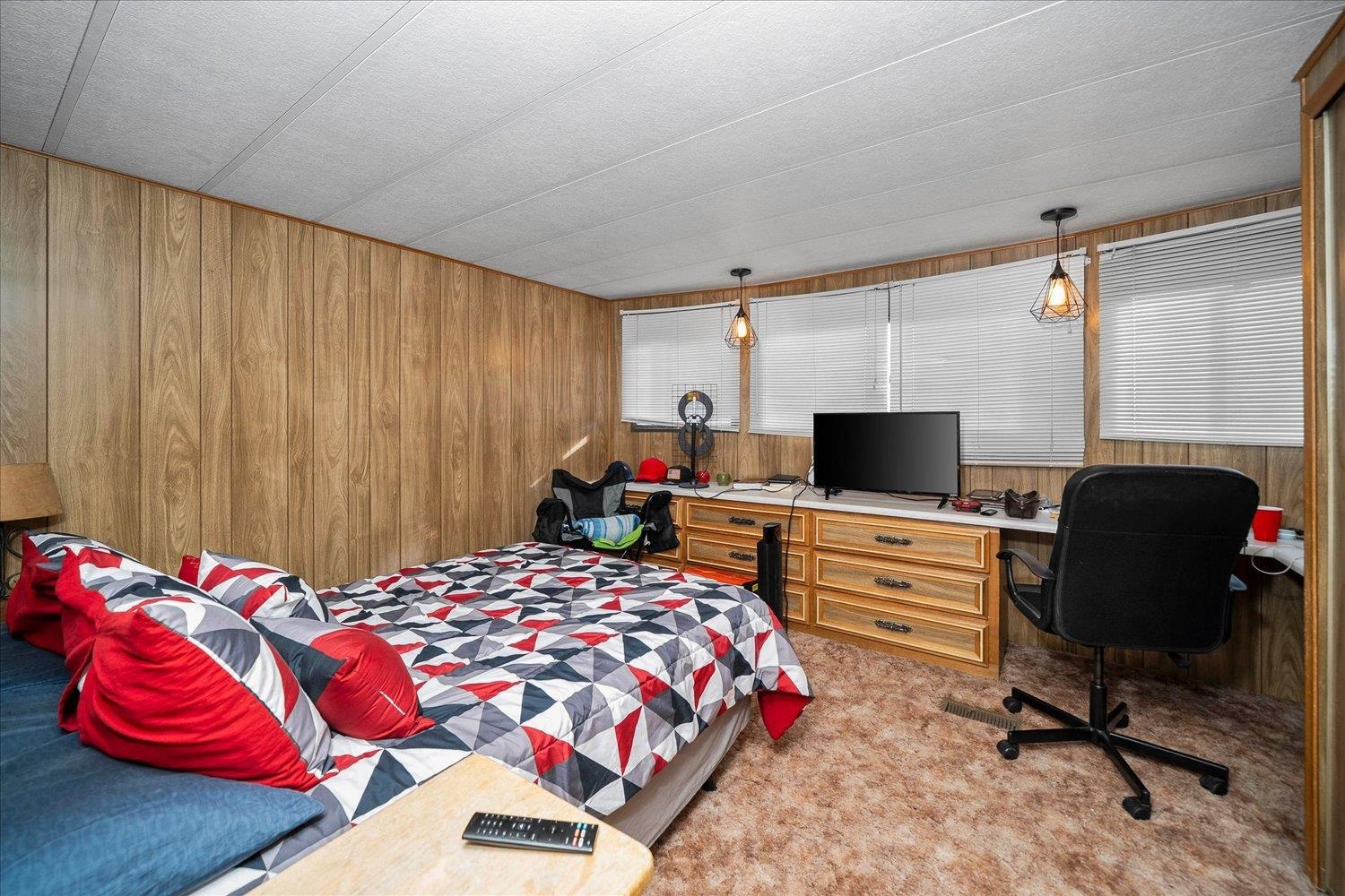 17622 E Cowley Ave - Photo 40