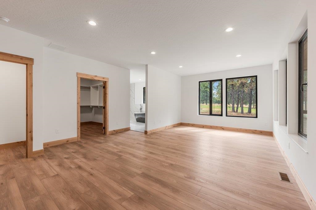 1015 W Montgomery Rd - Photo 31
