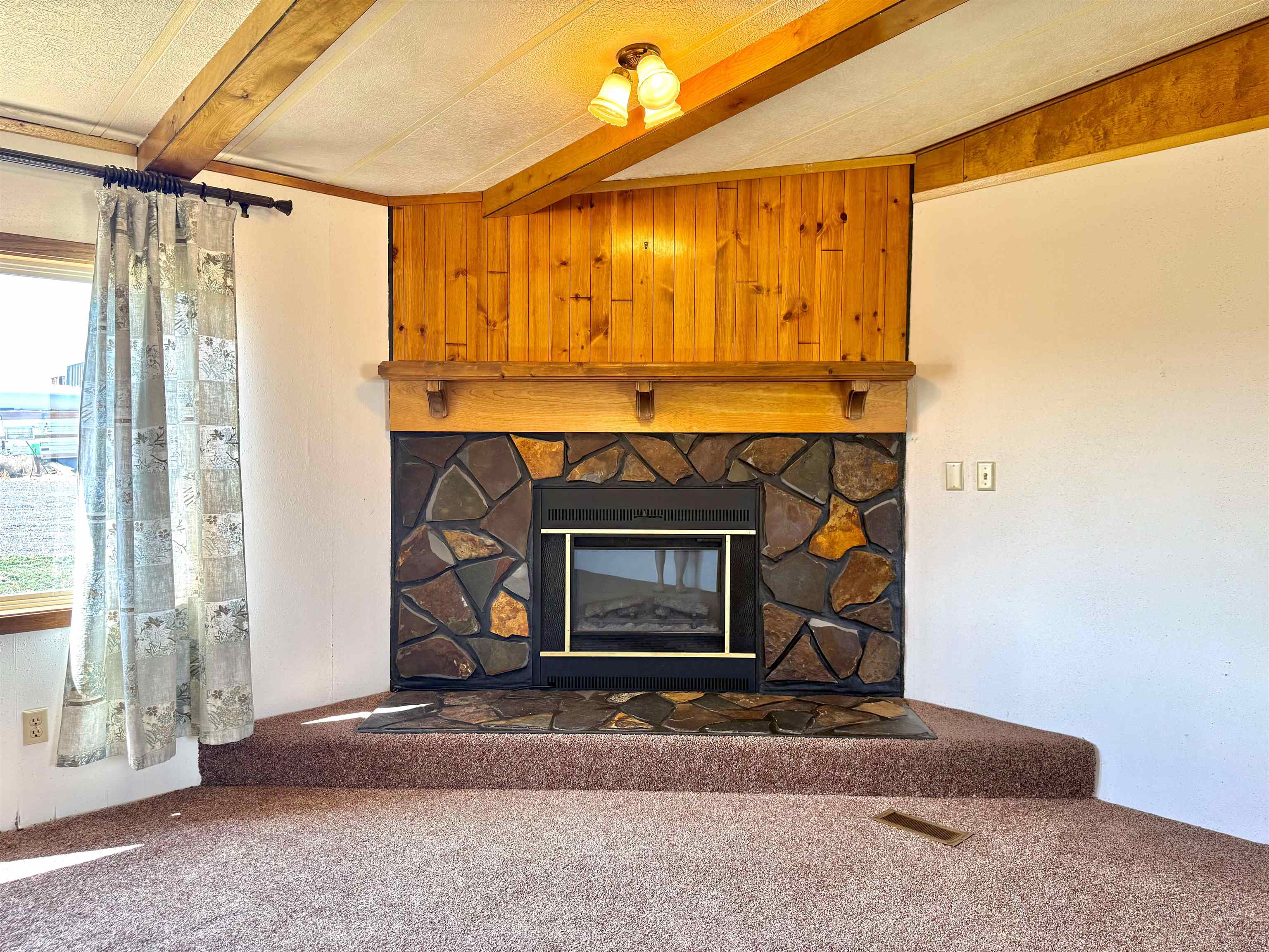 7603 N Coyote Heights Rd - Photo 16