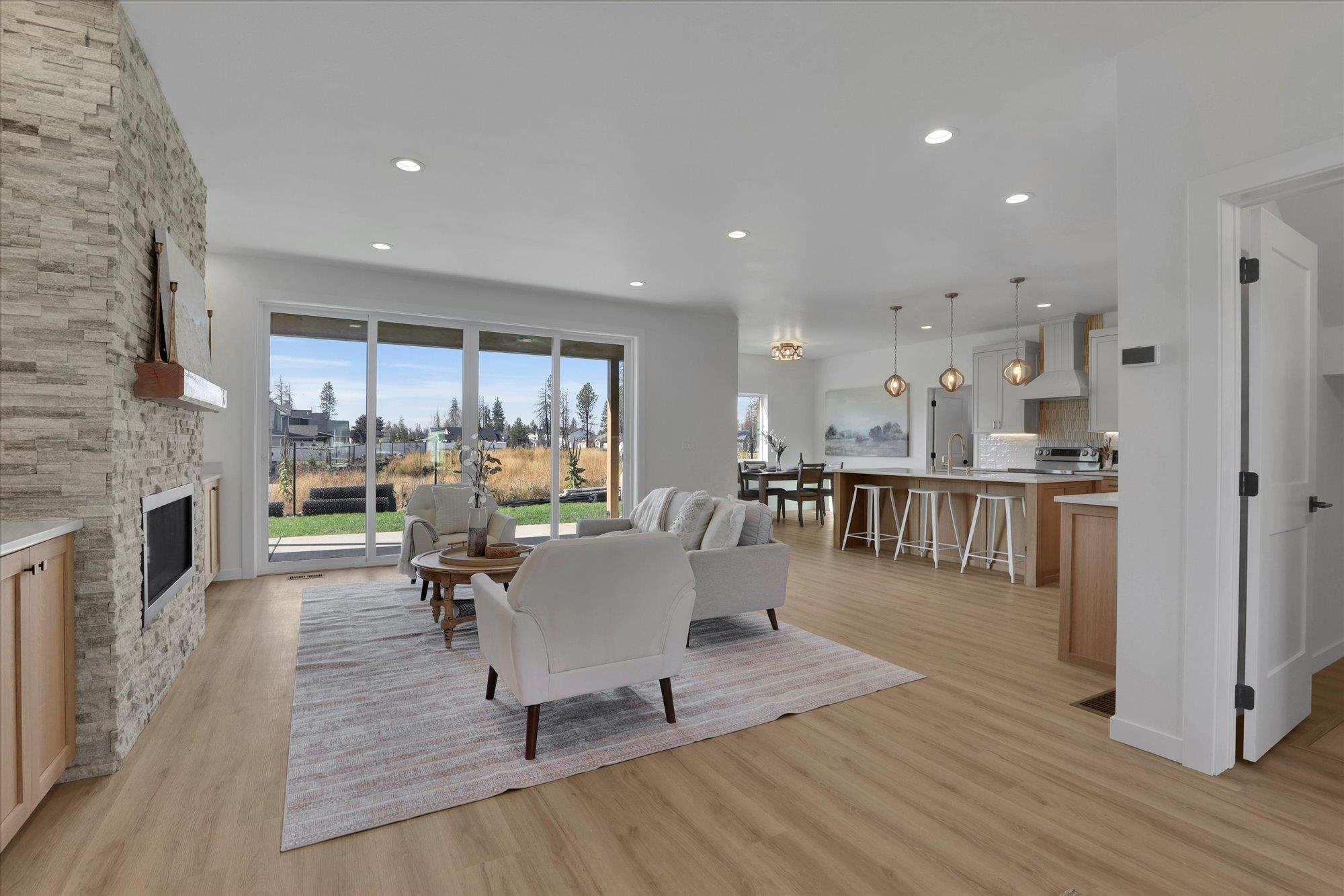 520 S Stanley St - Photo 3
