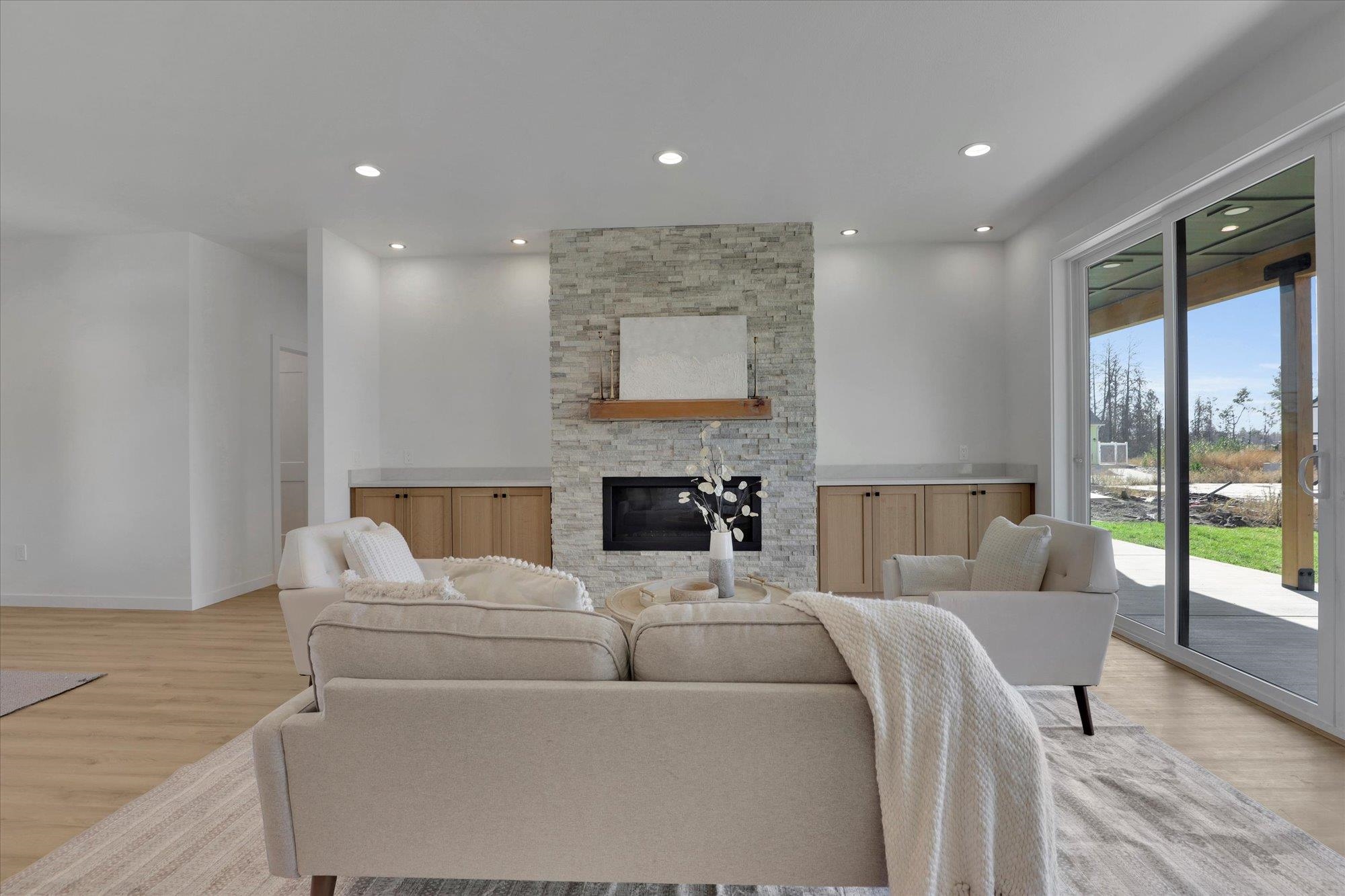 520 S Stanley St - Photo 4