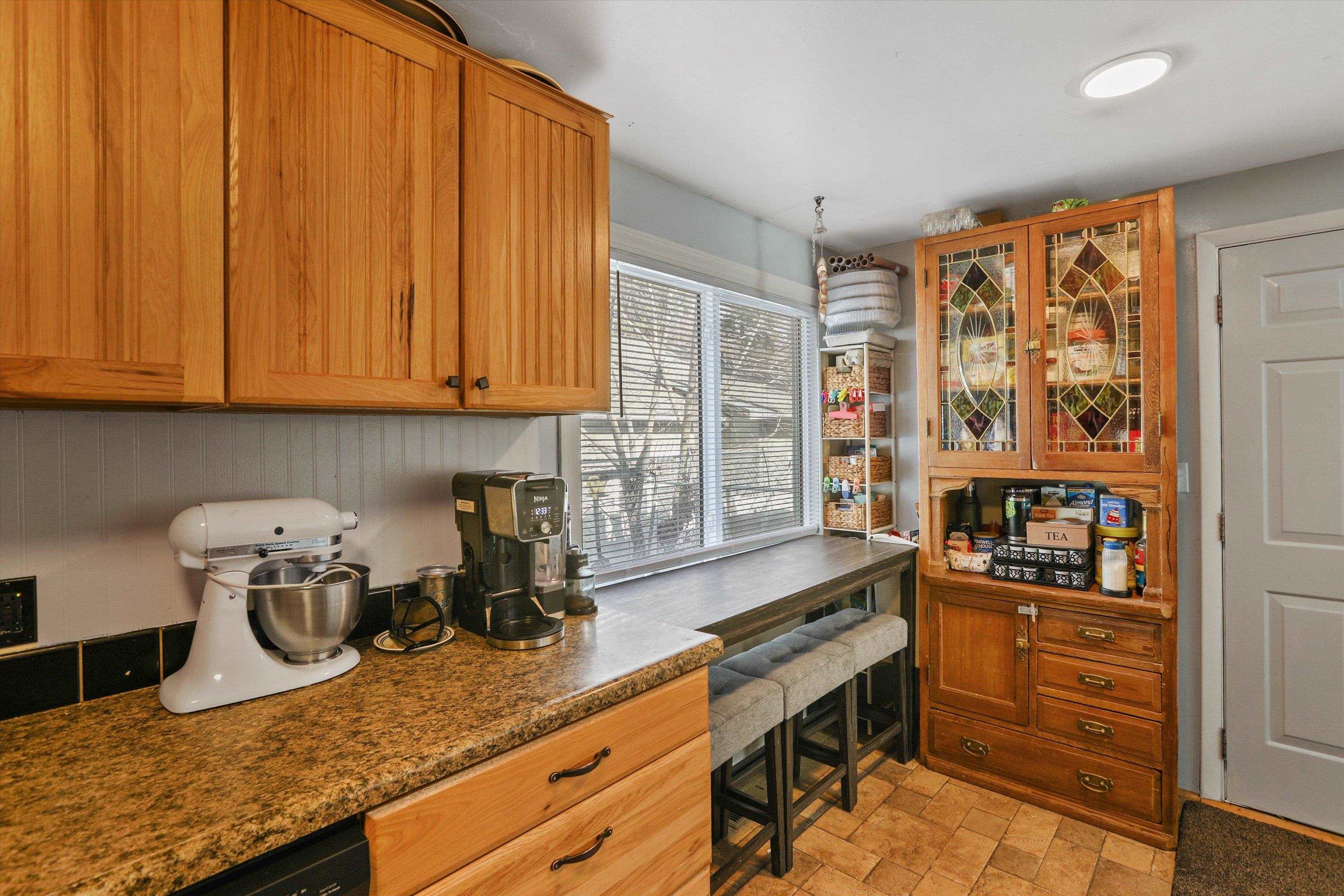 10505 E 10th Ave - Photo 9