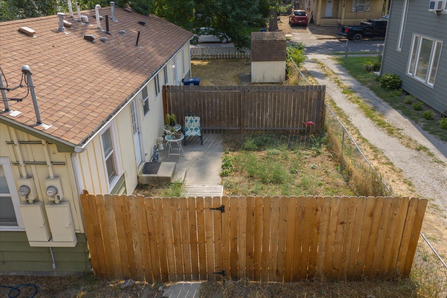 864 S Sherman St - Photo 16