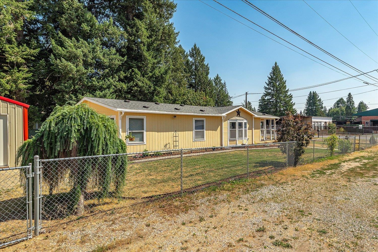 104 N Stevens Ave - Photo 3