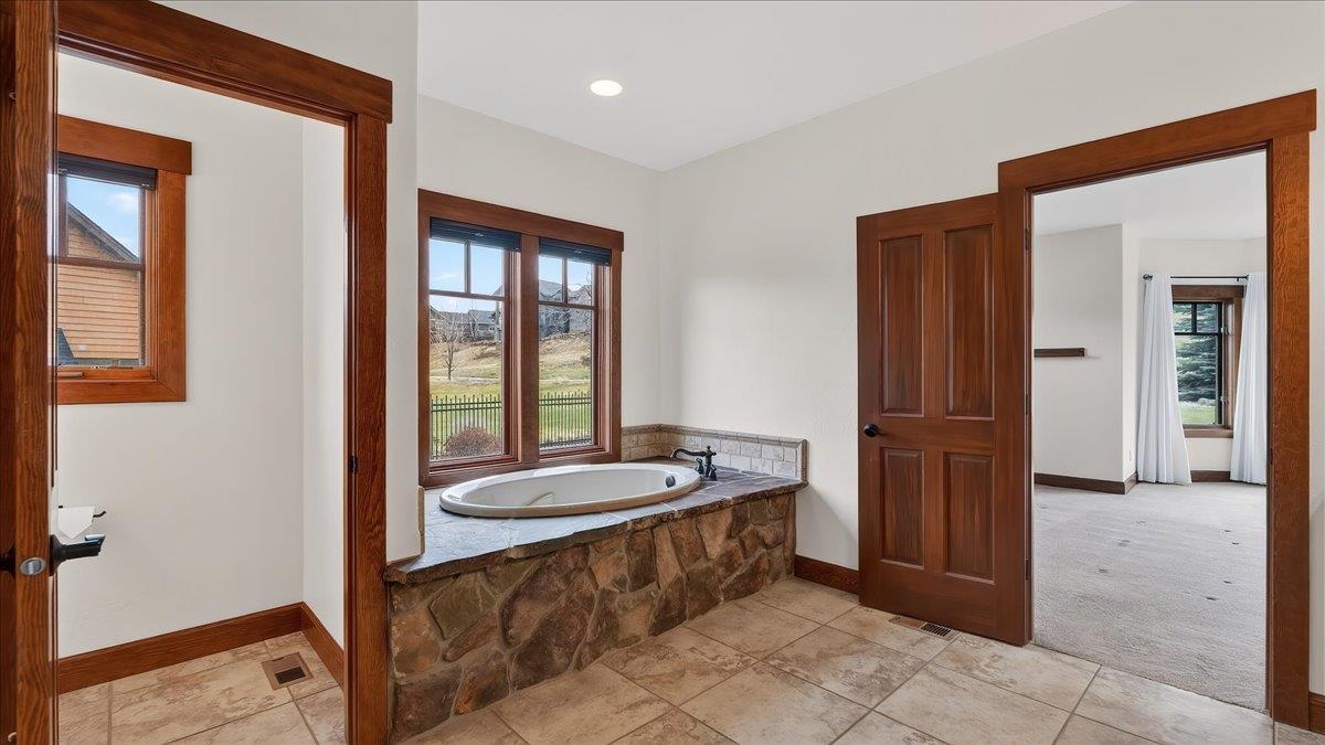 54 N Chief Garry Dr - Photo 18