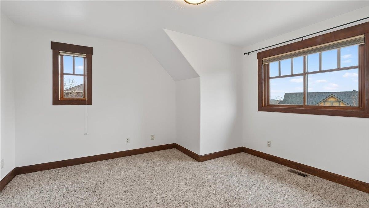 54 N Chief Garry Dr - Photo 32