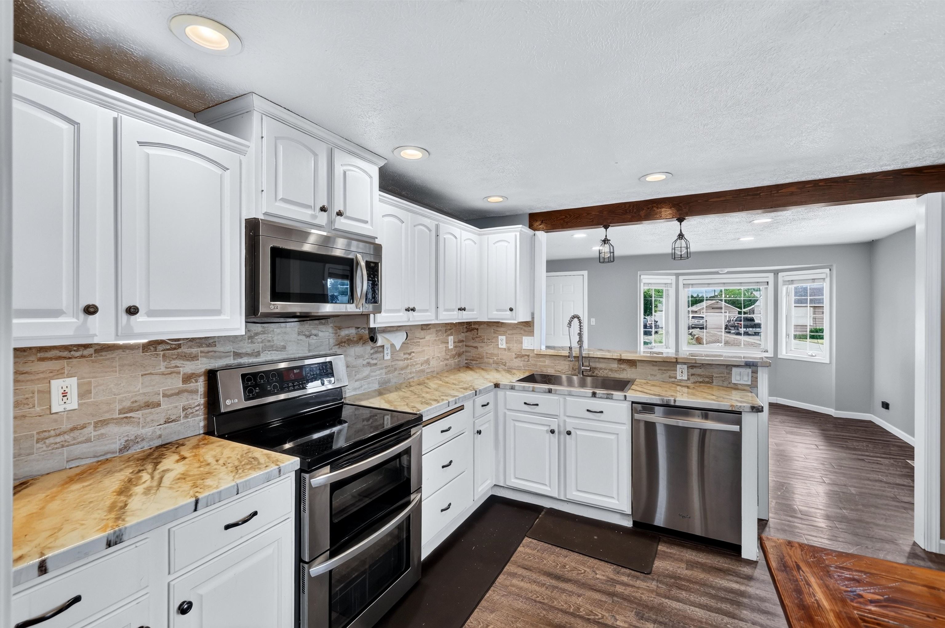 5603 N Lindeke St - Photo 7