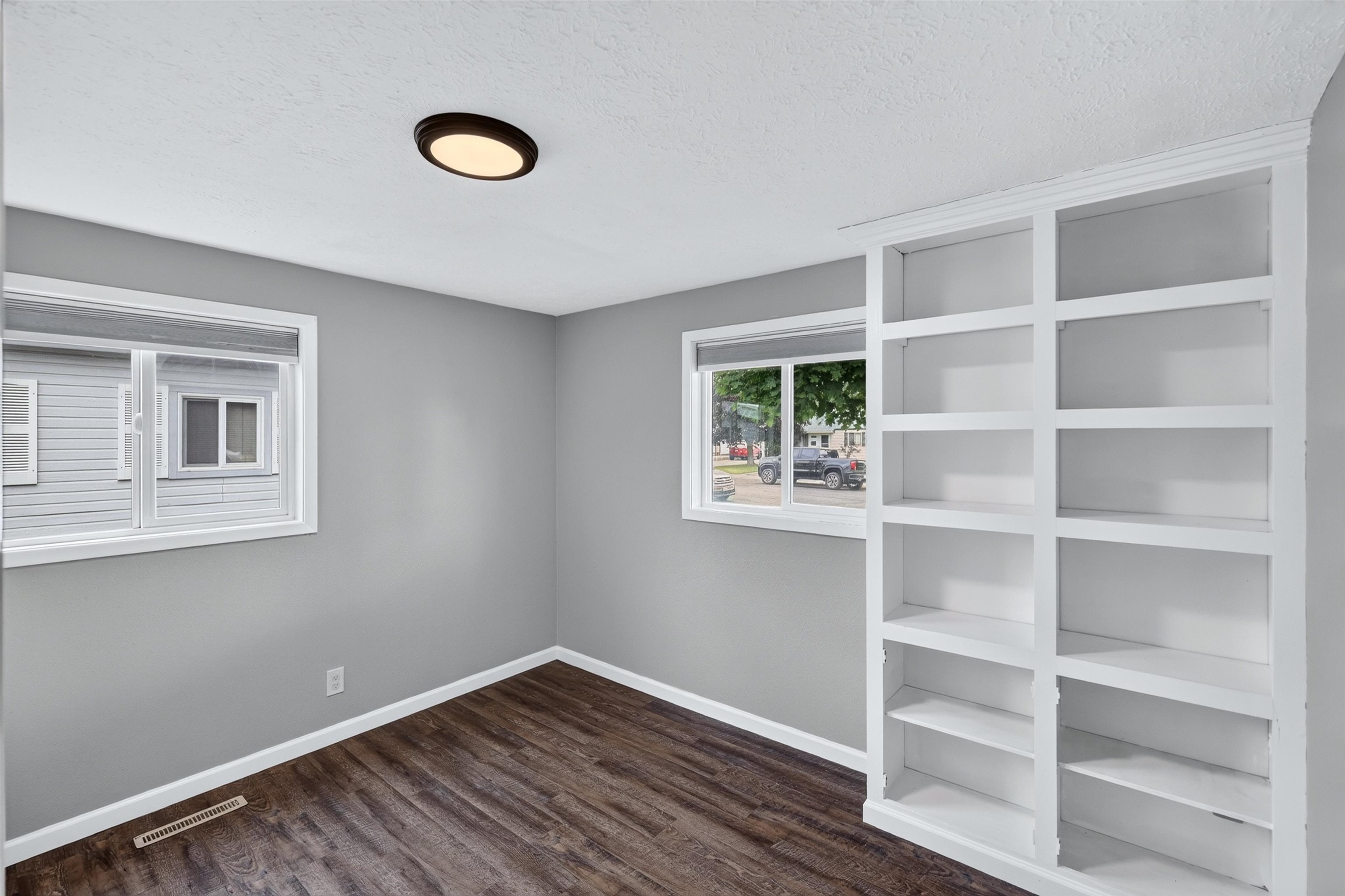 5603 N Lindeke St - Photo 15