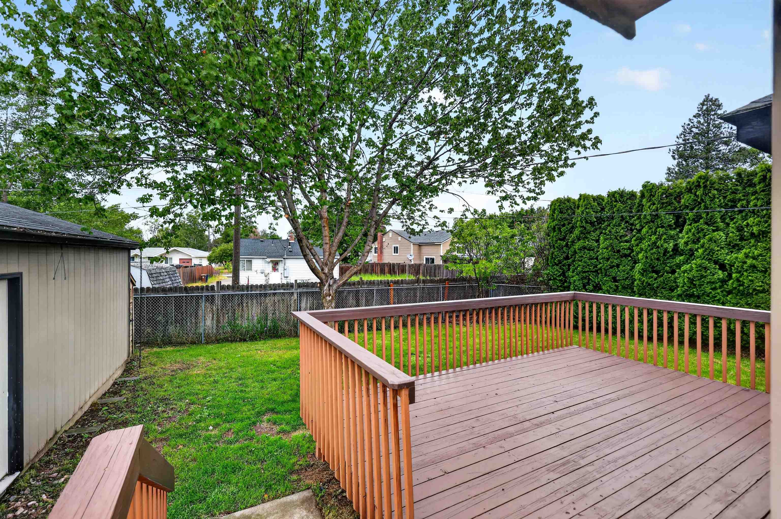 5603 N Lindeke St - Photo 23