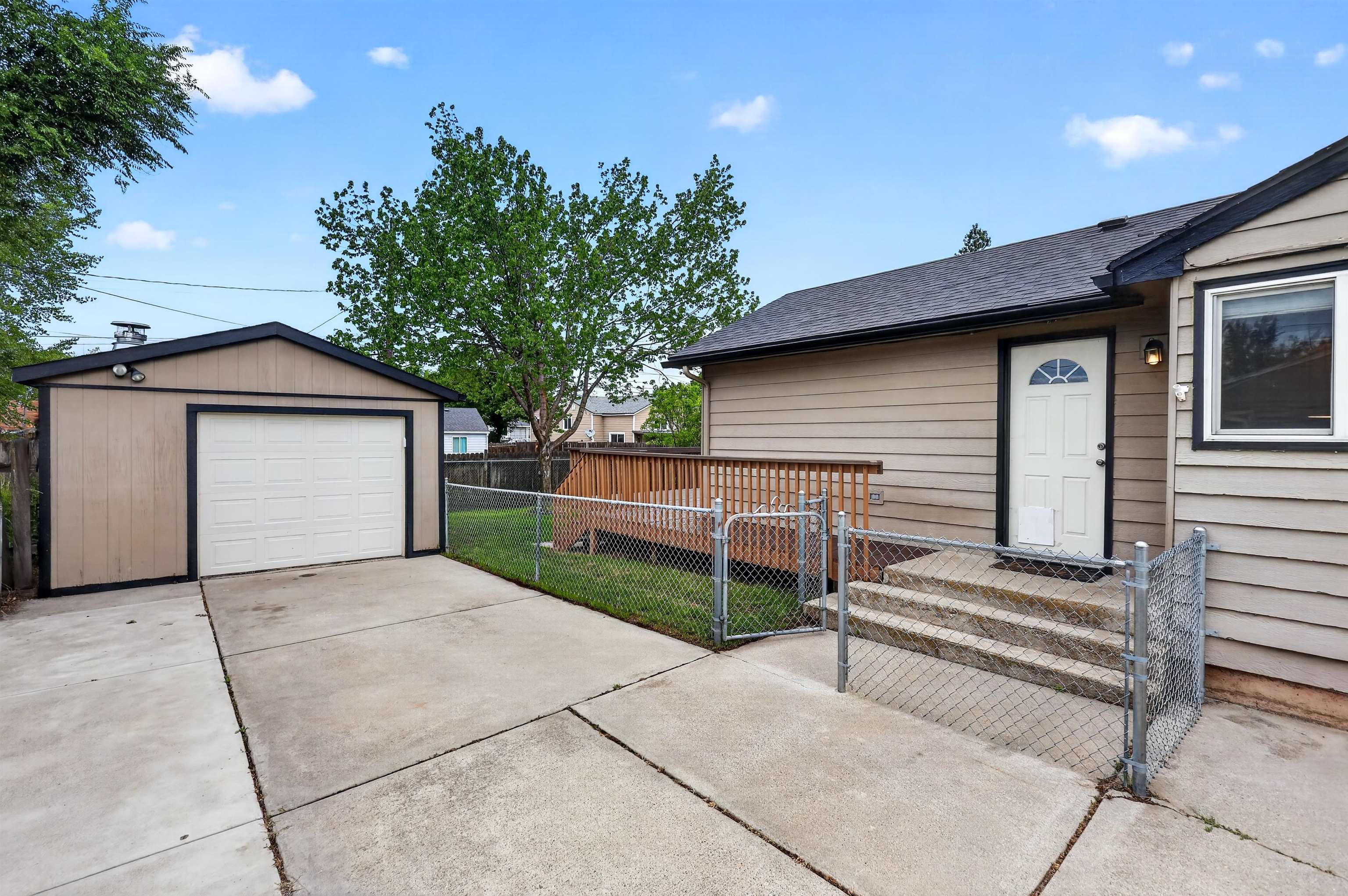 5603 N Lindeke St - Photo 31