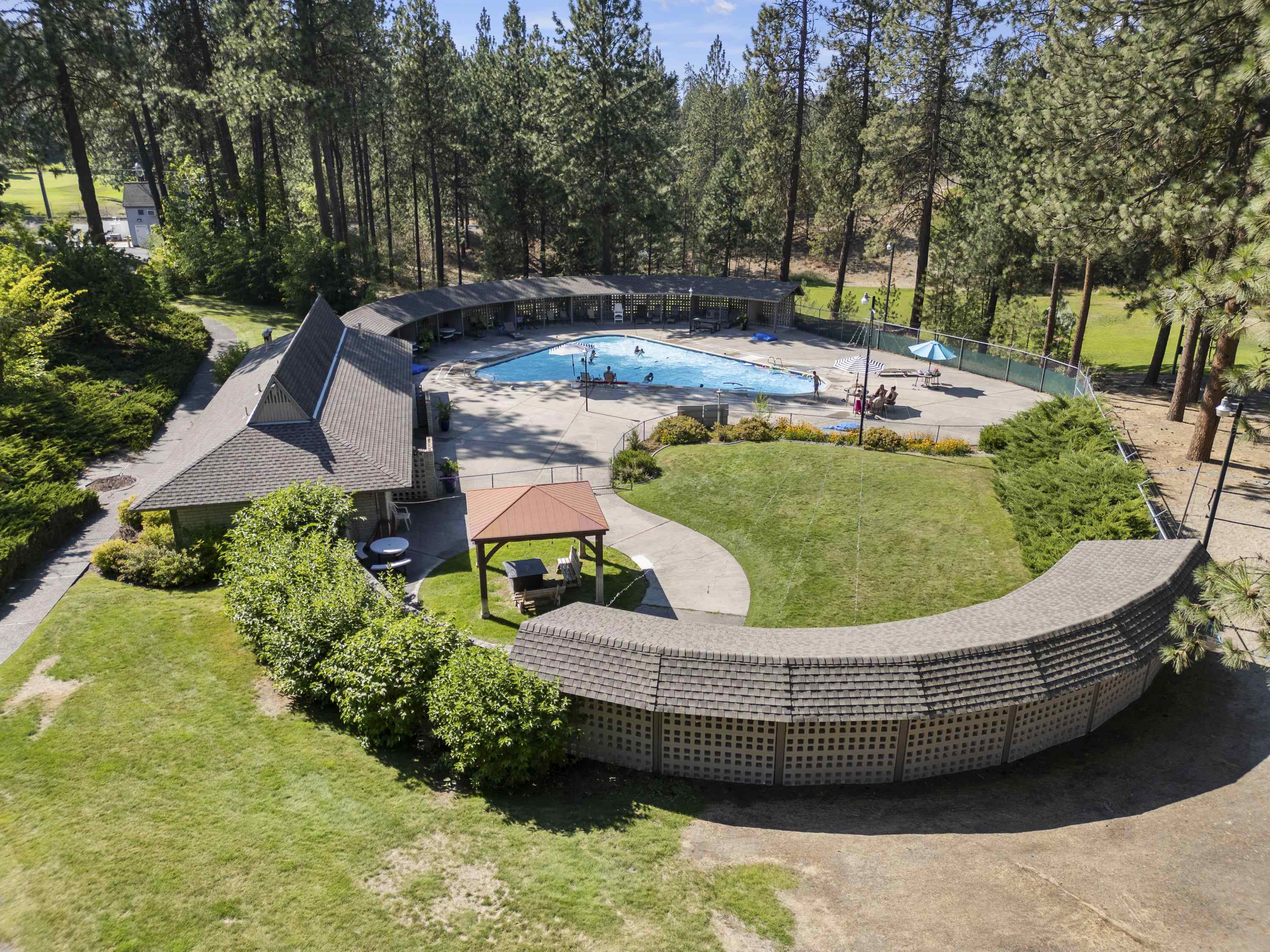 912 W Bellwood Dr - Photo 4