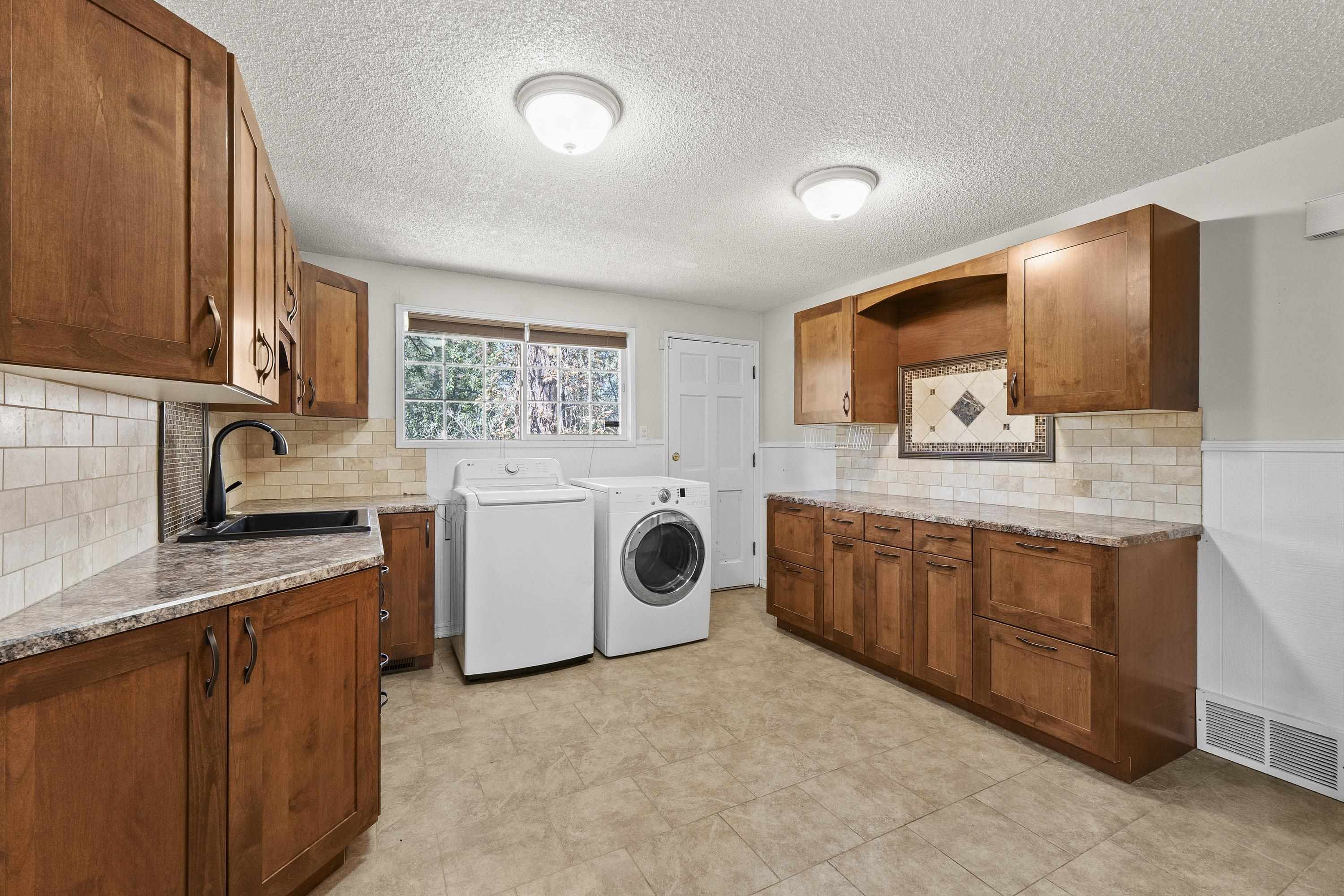 912 W Bellwood Dr - Photo 18
