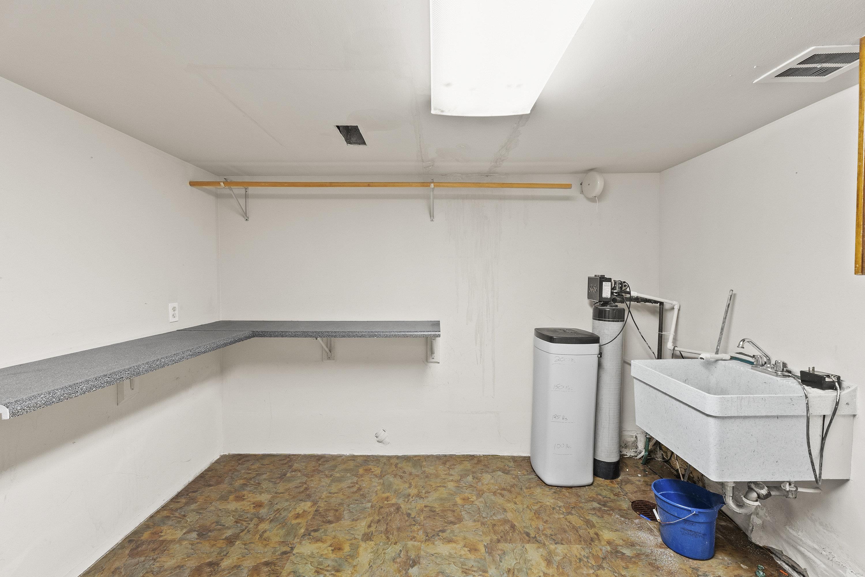 912 W Bellwood Dr - Photo 35