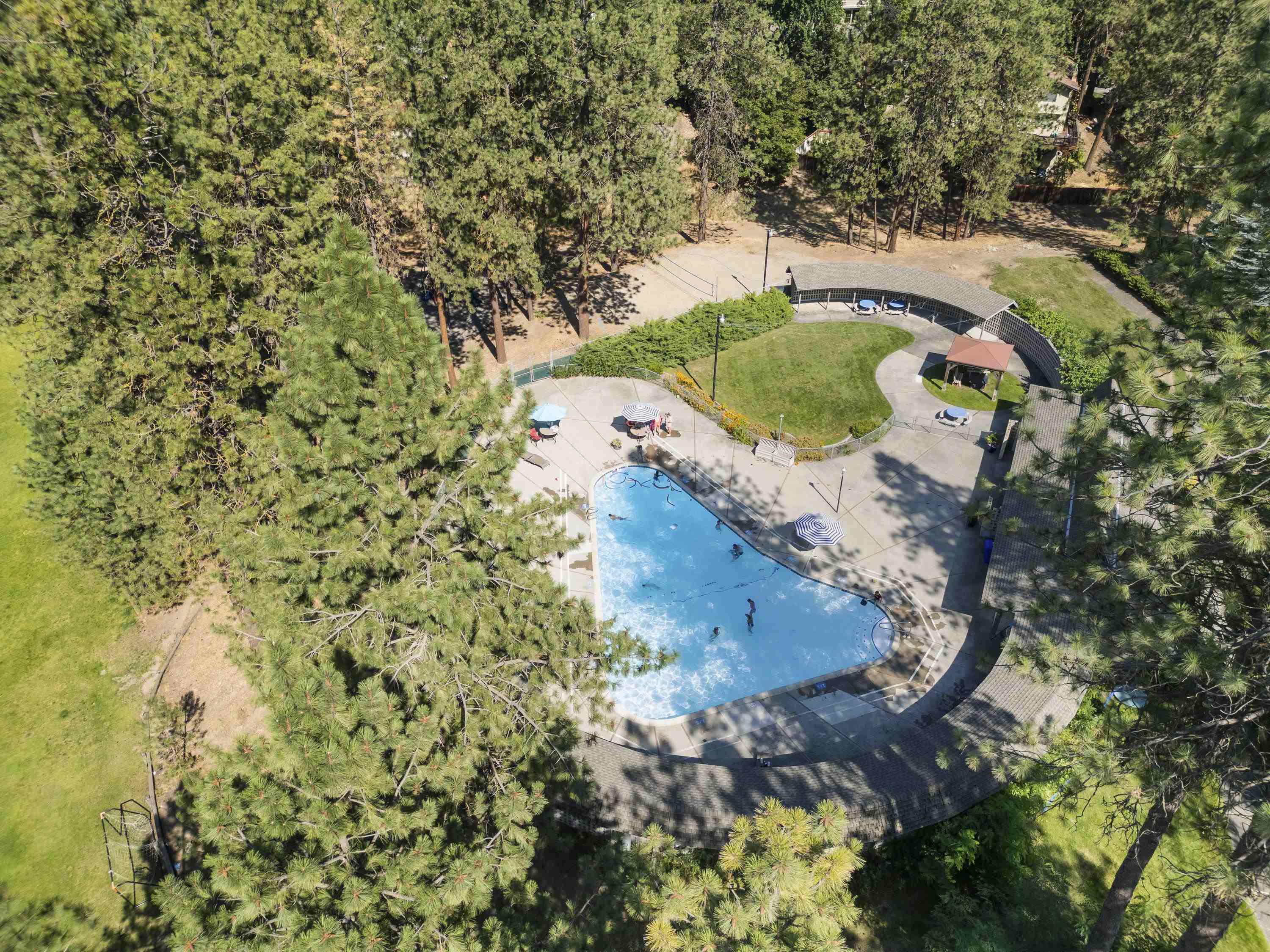 912 W Bellwood Dr - Photo 43