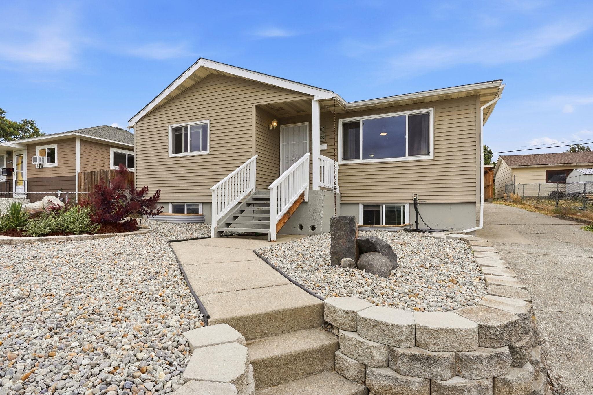 1207 E Kiernan Ave - Photo 4