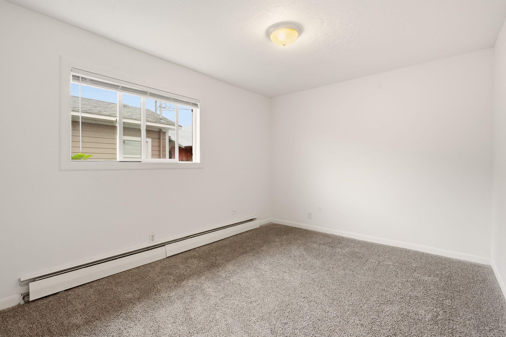 1207 E Kiernan Ave - Photo 21