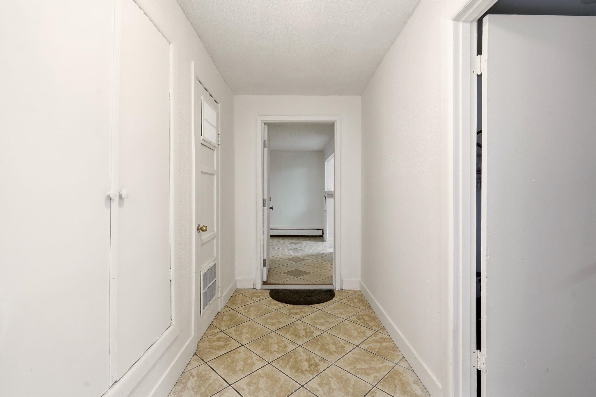 1207 E Kiernan Ave - Photo 23