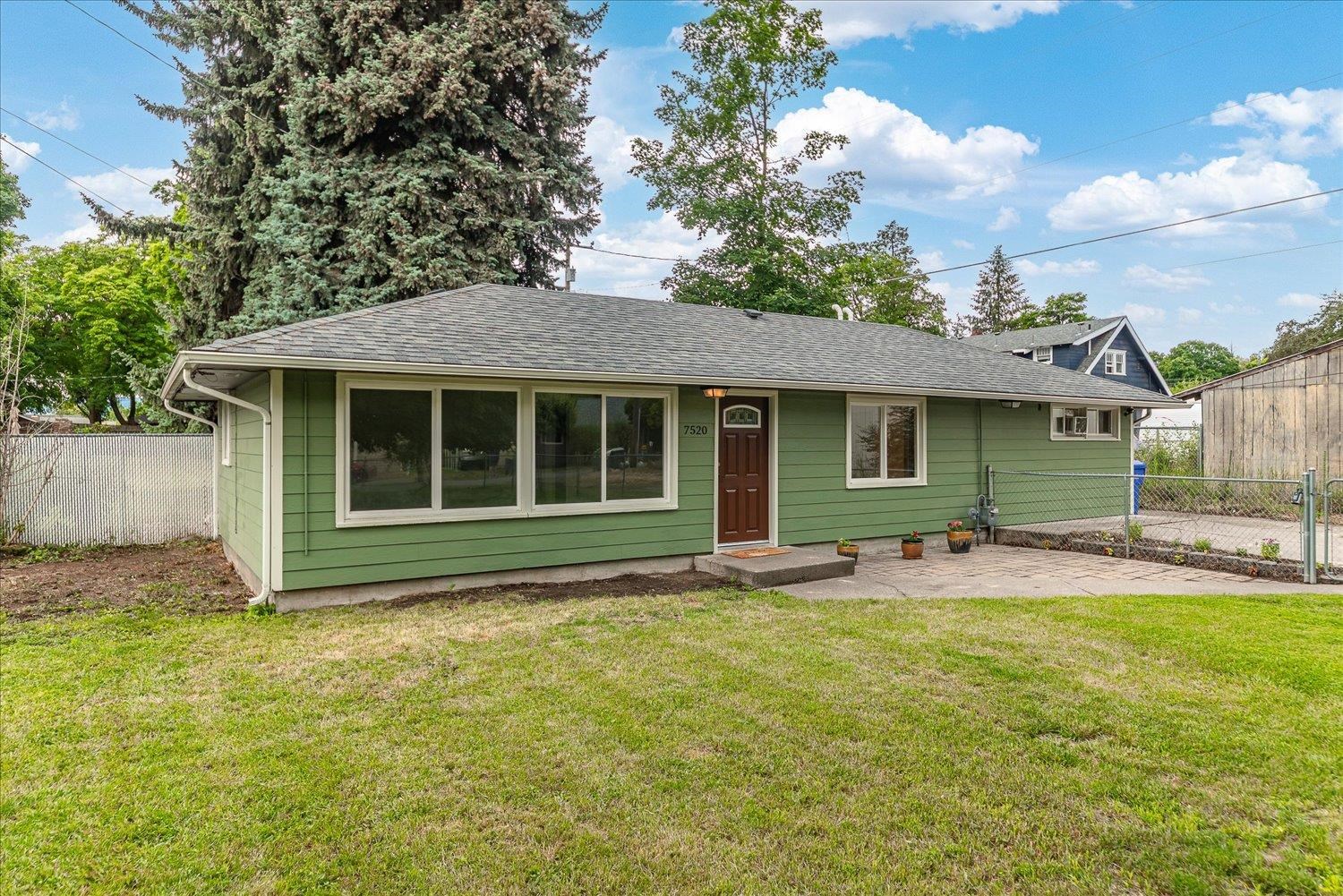 7520 E Dalton Ave - Photo 2