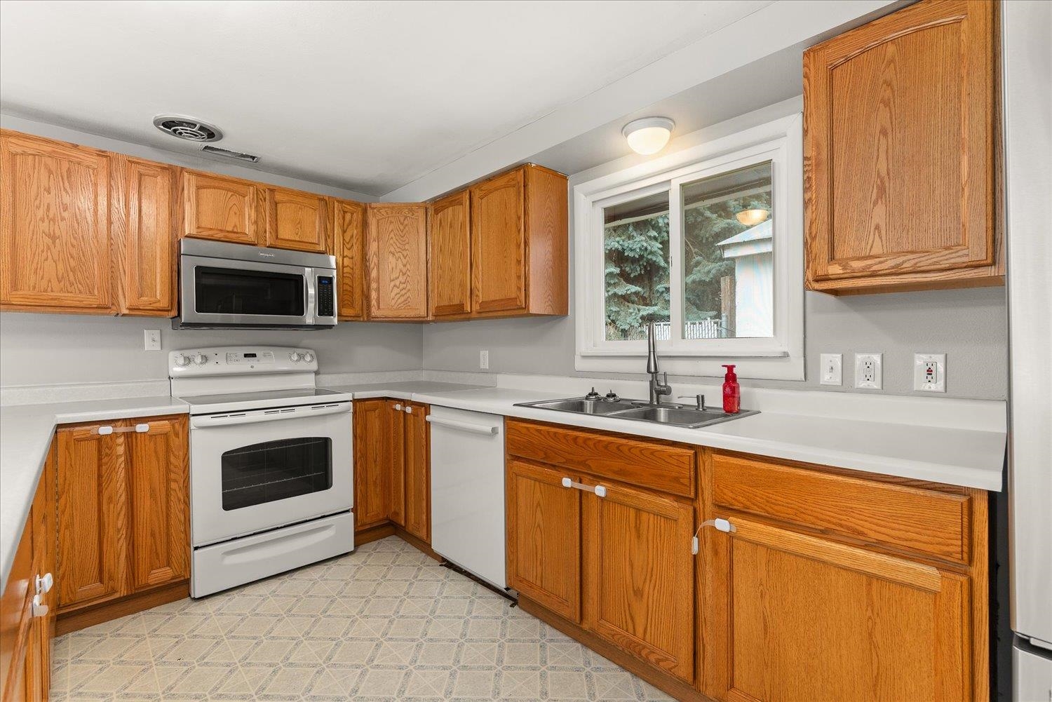 7520 E Dalton Ave - Photo 13