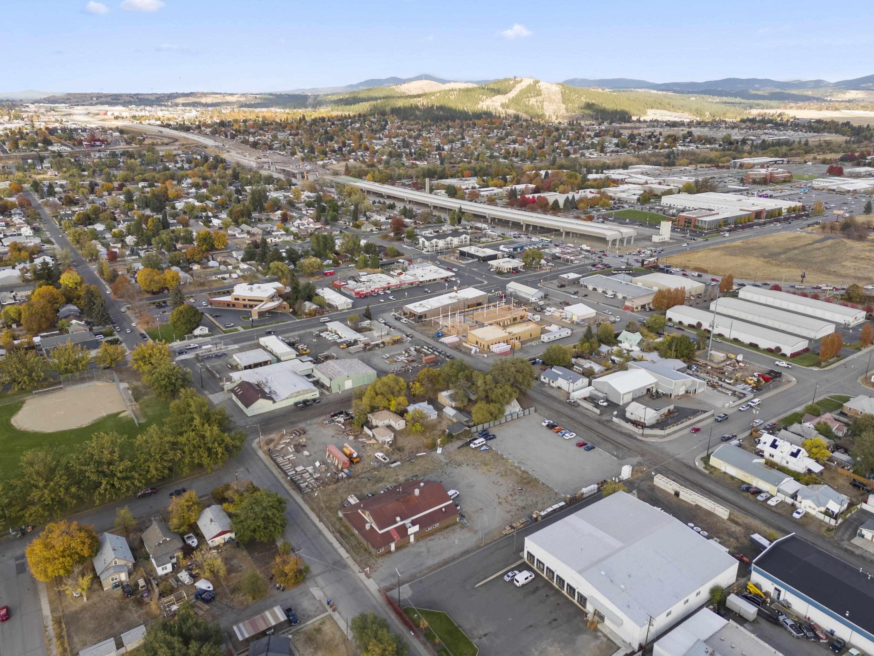 2914 E Sinto Ave - Photo 3