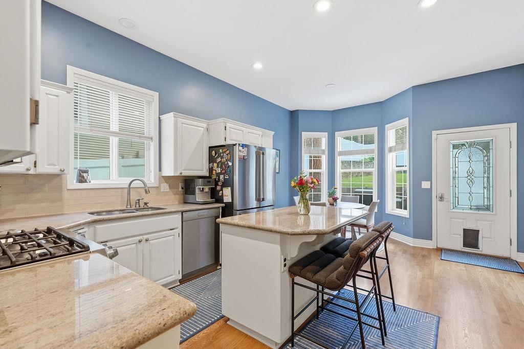 451 W 21st Ave - Photo 11