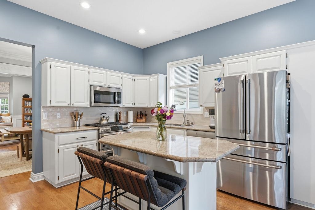 451 W 21st Ave - Photo 13