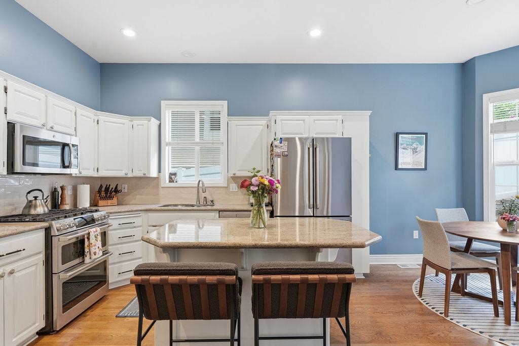 451 W 21st Ave - Photo 14