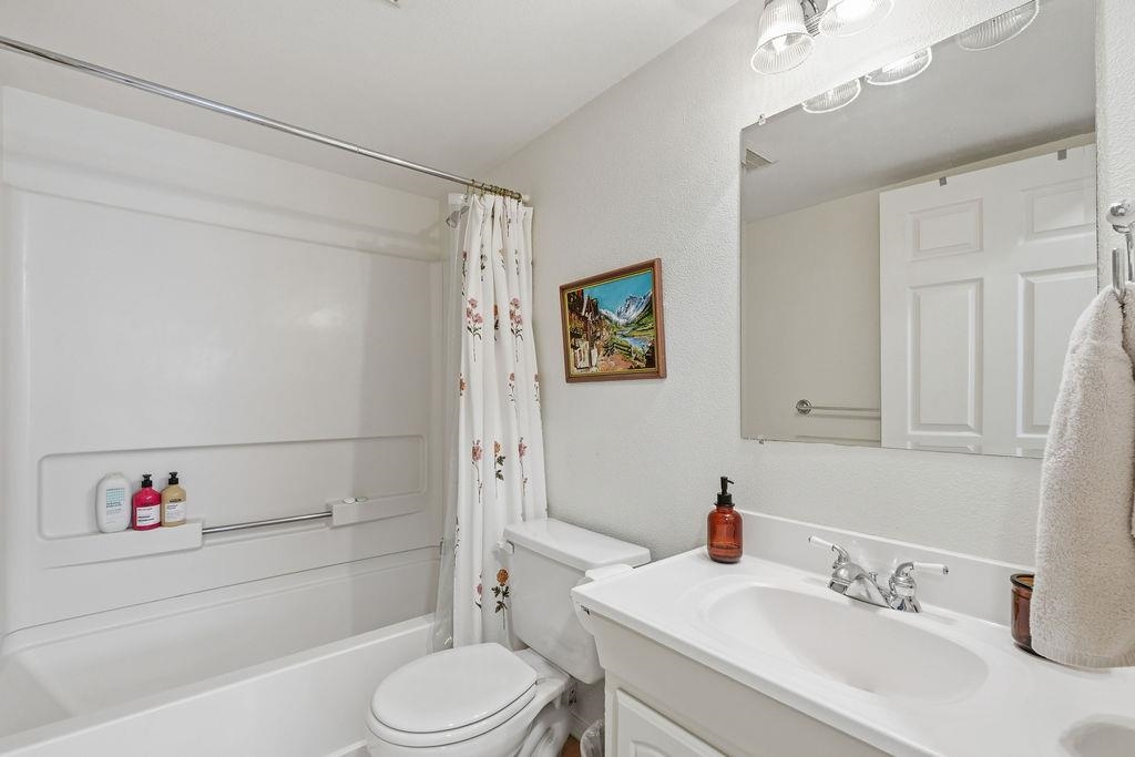 451 W 21st Ave - Photo 43