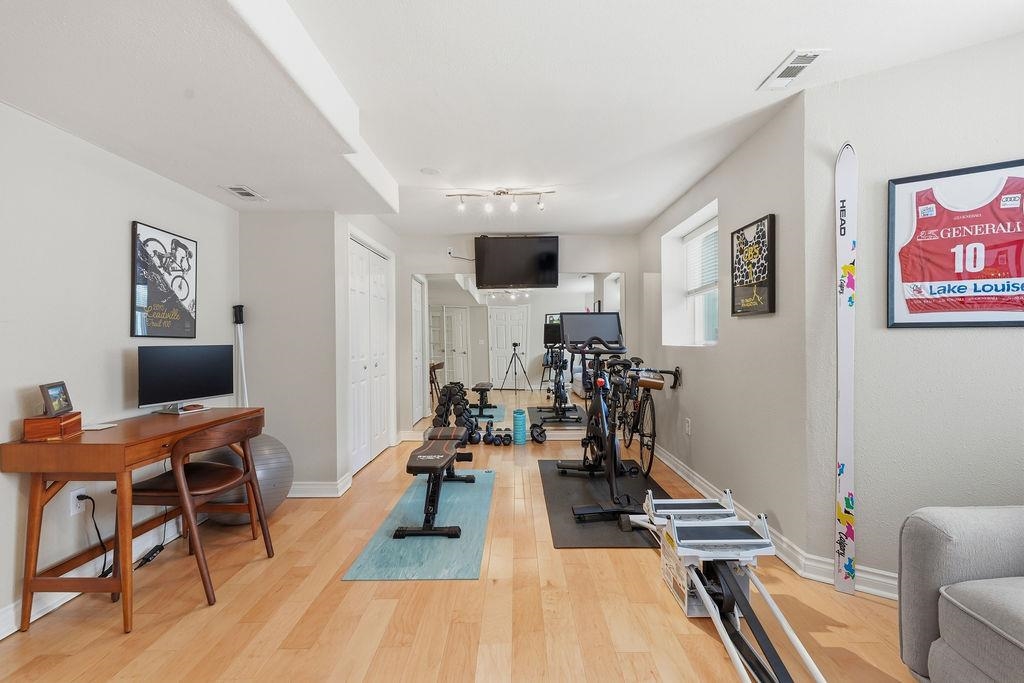 451 W 21st Ave - Photo 44