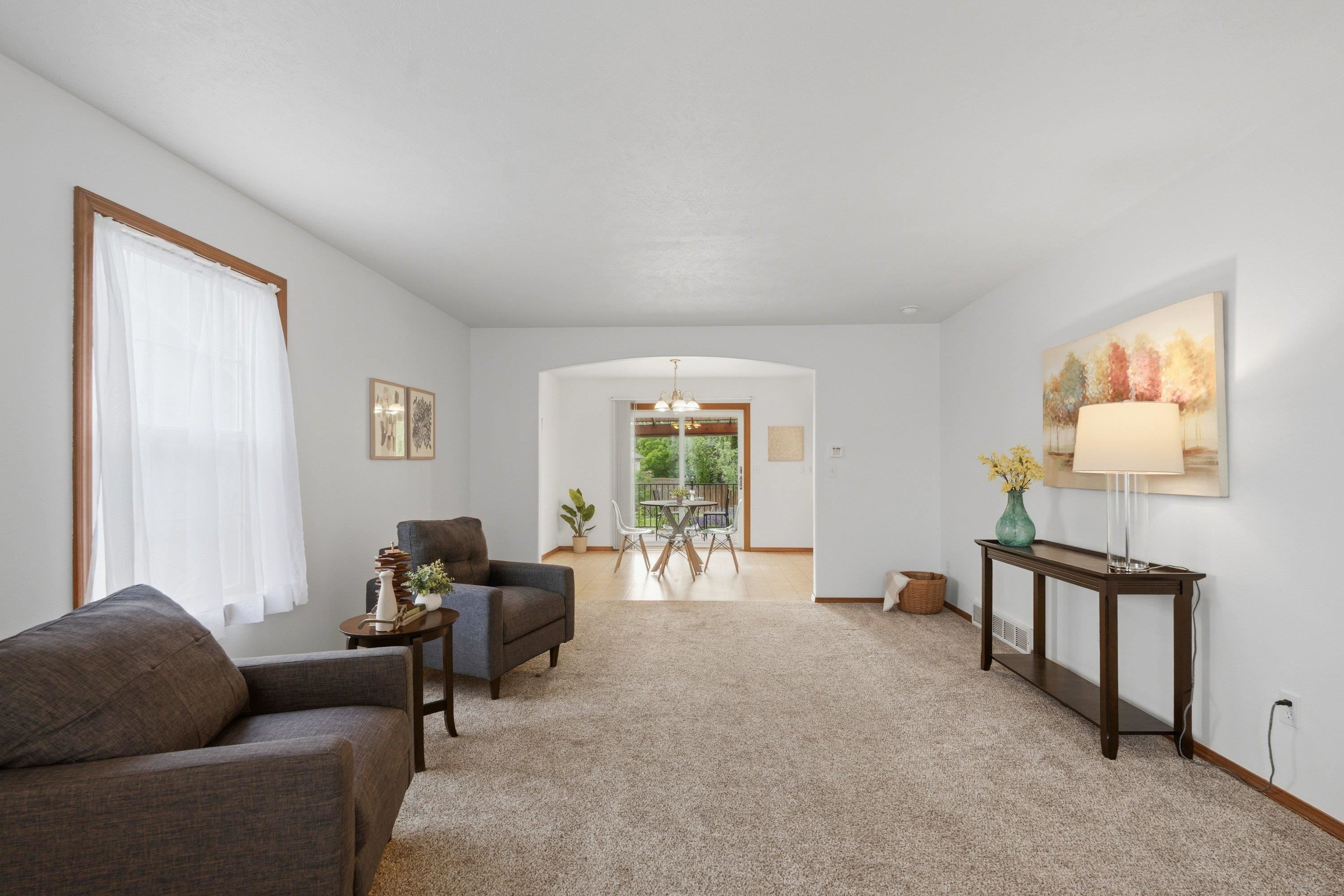 624 Golden Hills Dr - Photo 6