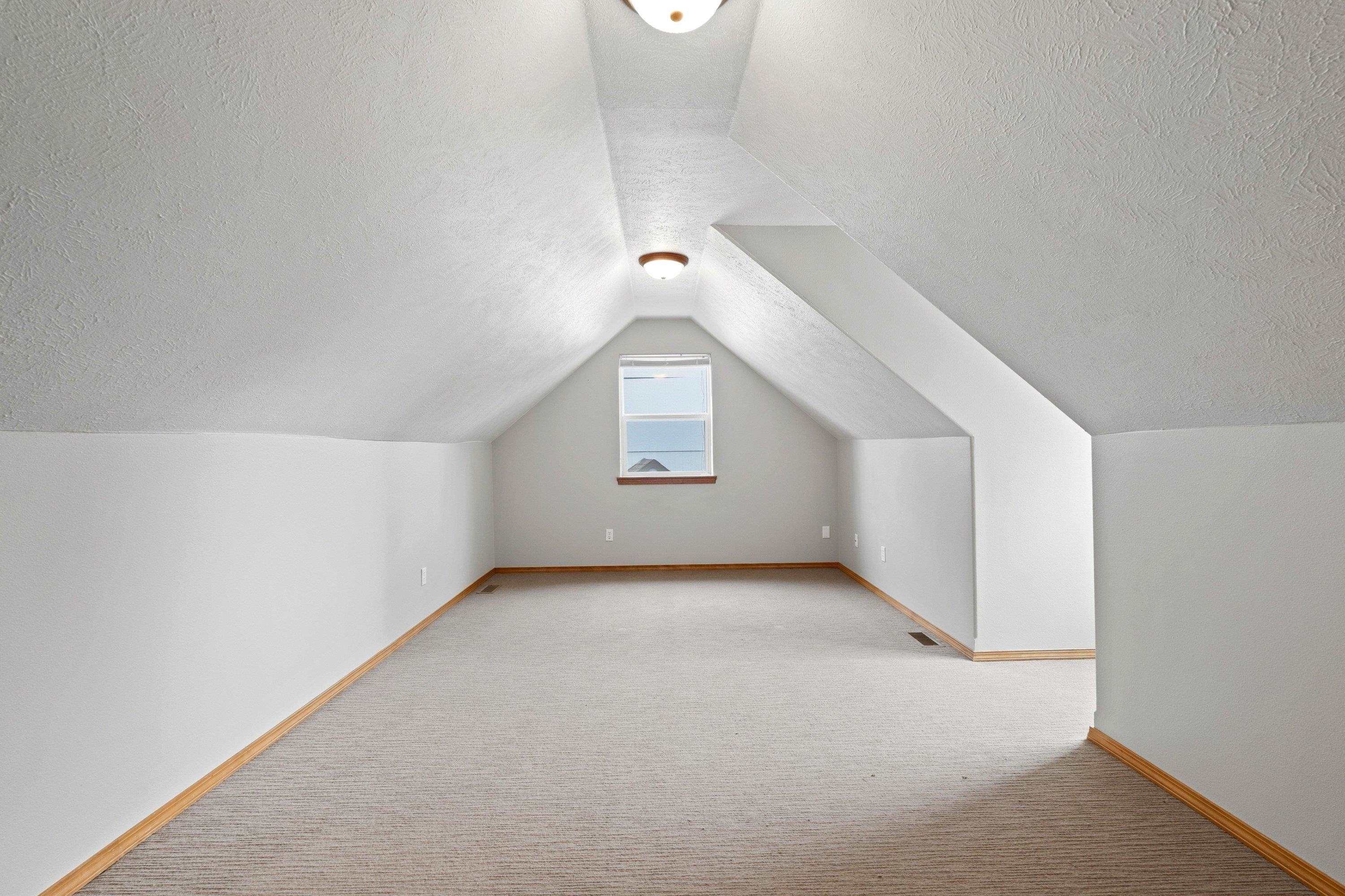 624 Golden Hills Dr - Photo 19