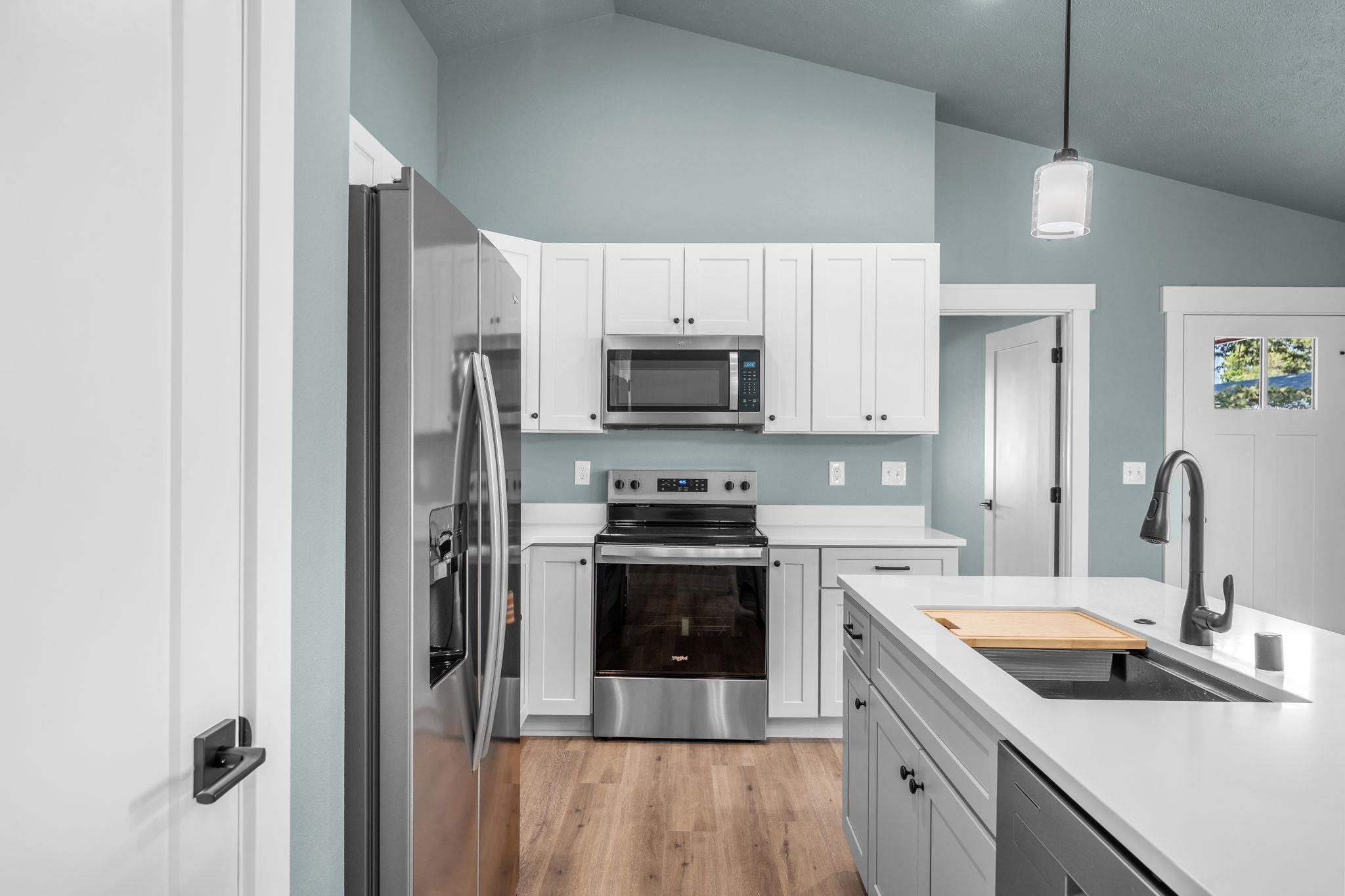 2109 N Sipple Rd - Photo 2