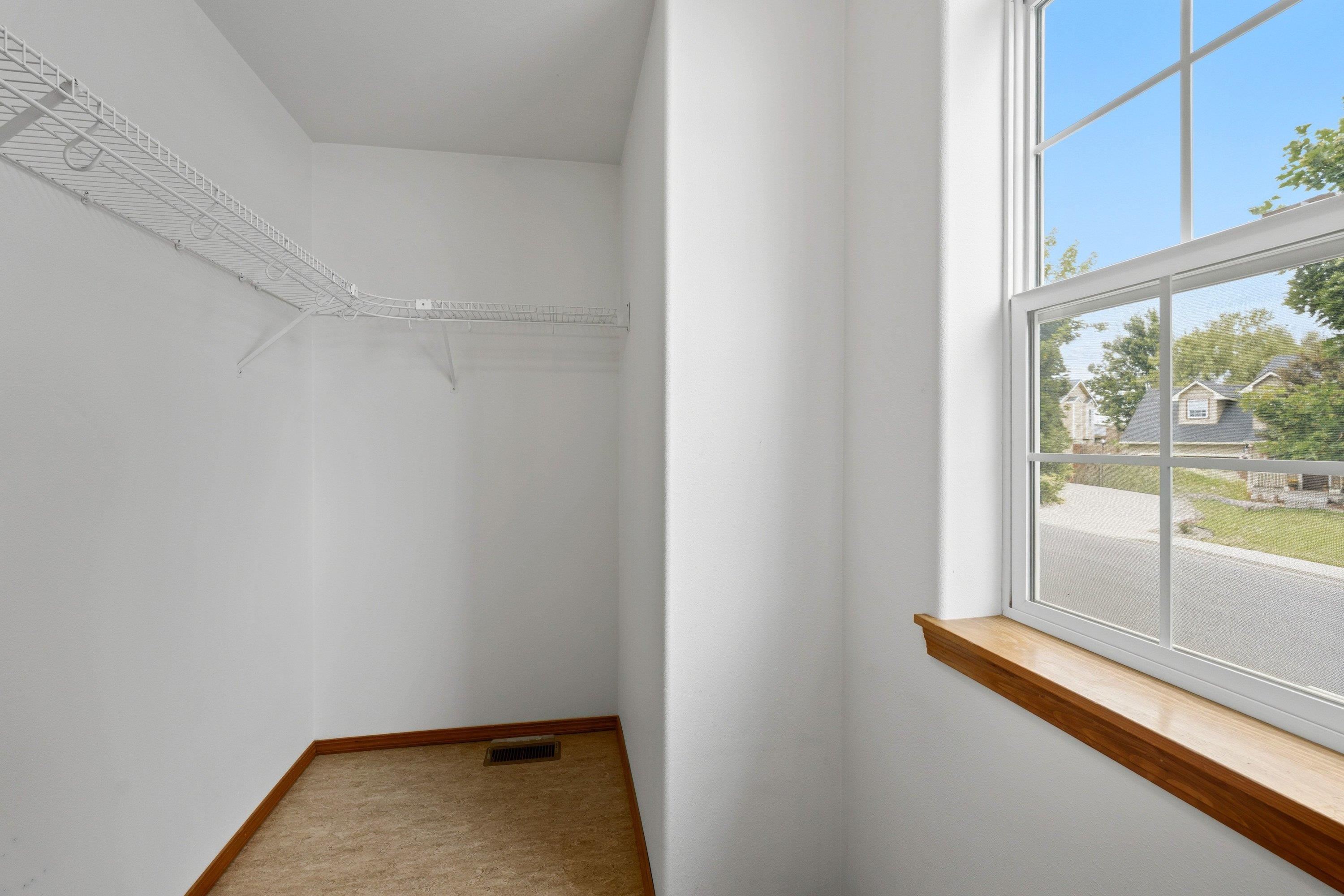 624 Golden Hills Dr - Photo 26