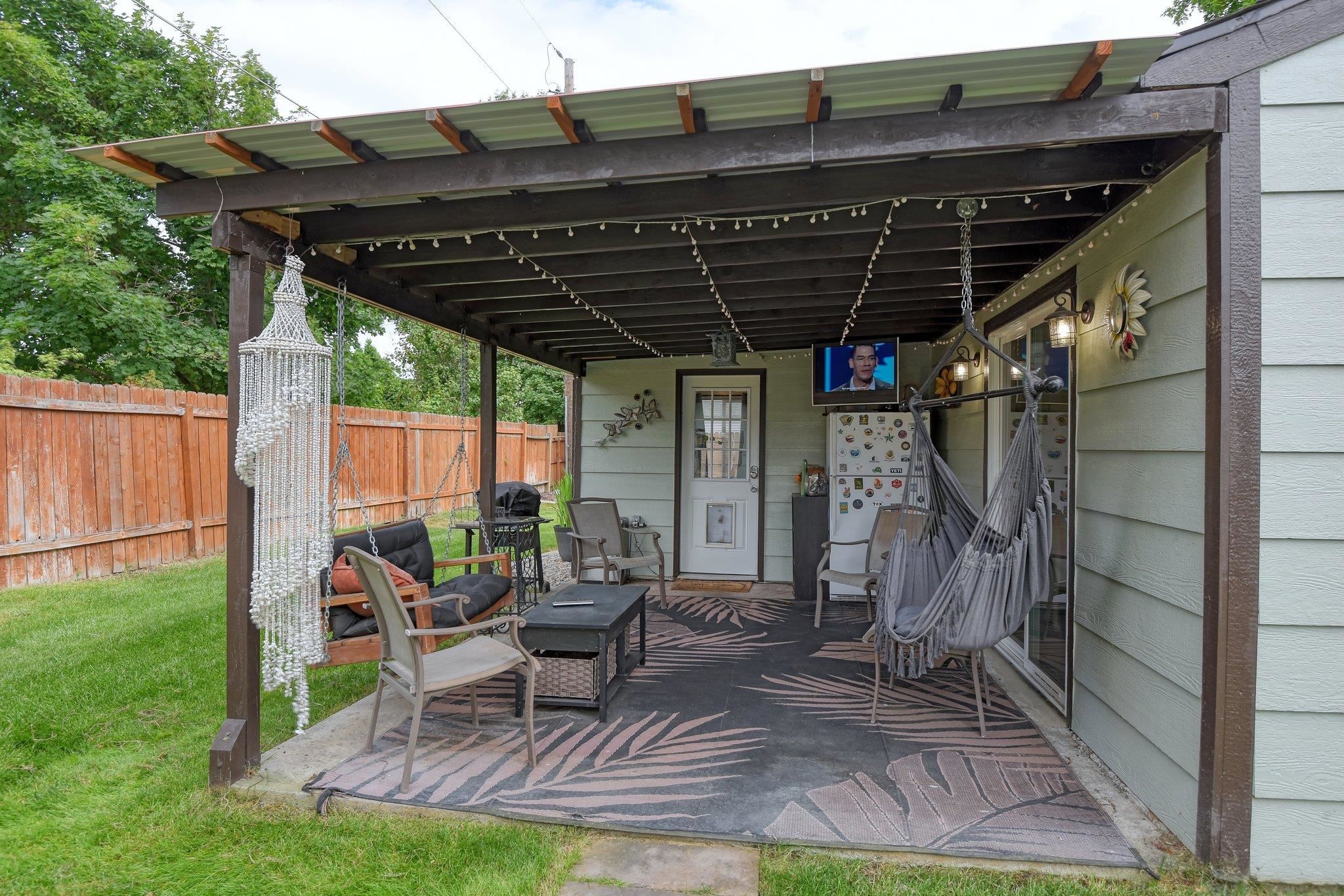3302 N Vista Rd - Photo 17