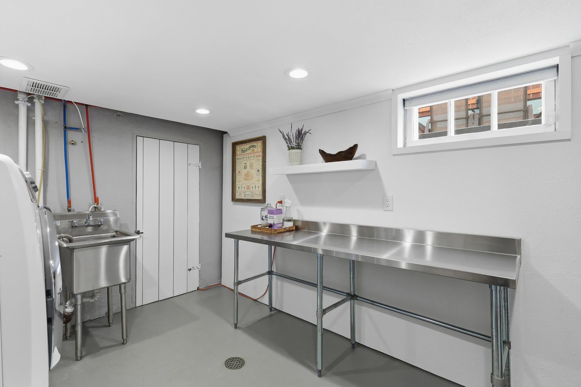 2715 W Rockwell Ave - Photo 27