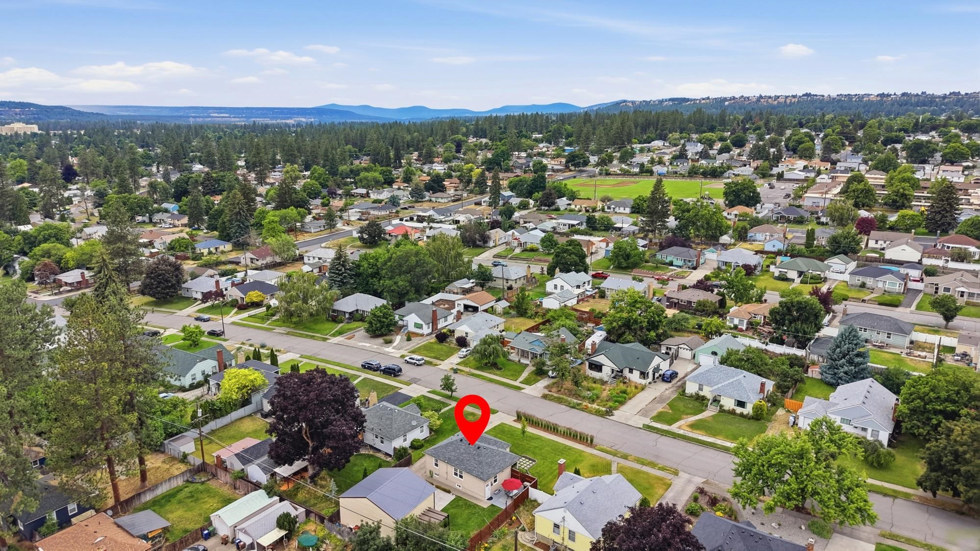 2715 W Rockwell Ave - Photo 44