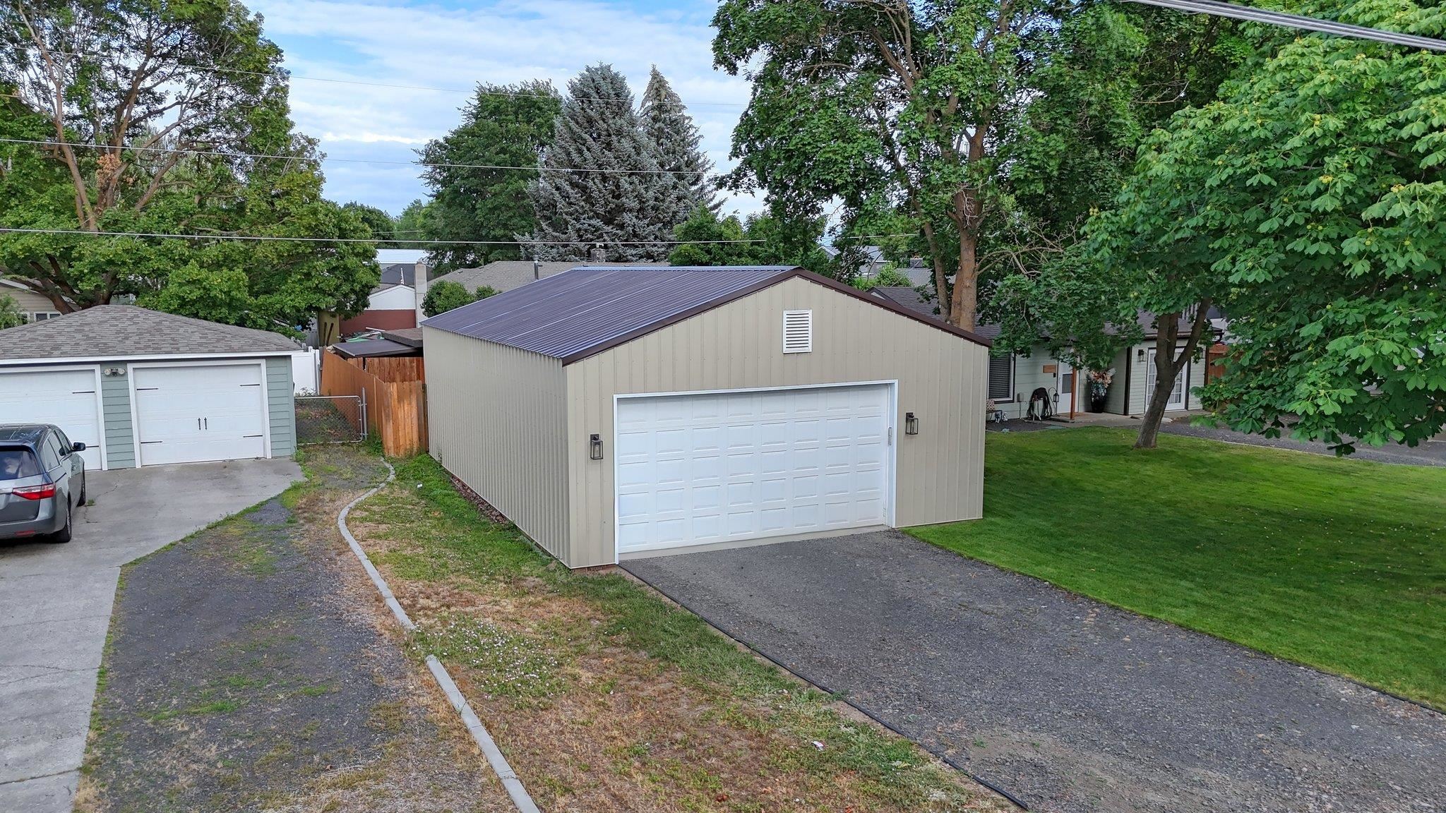 3302 N Vista Rd - Photo 24