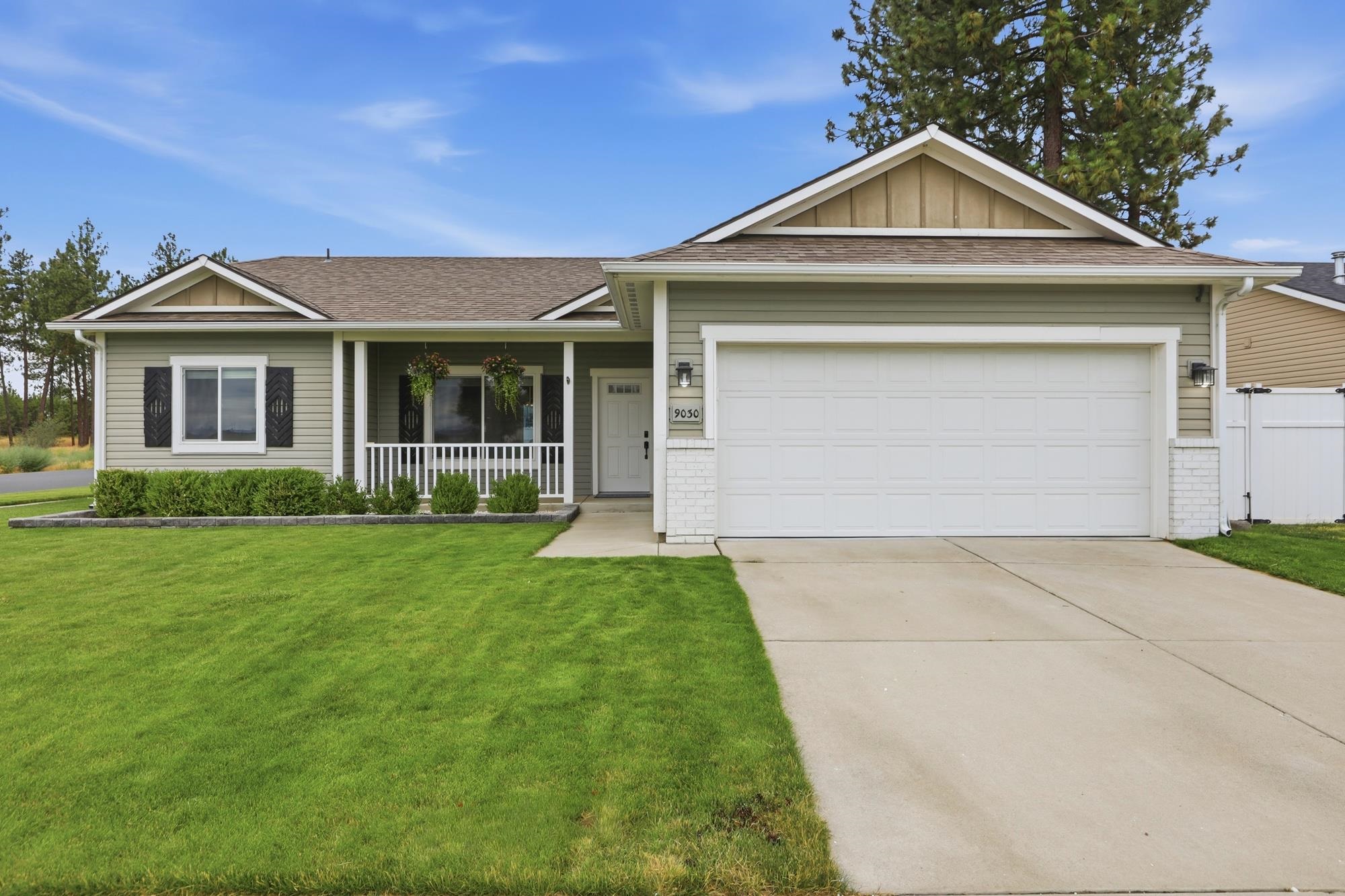9030 W Campus Dr - Photo 1
