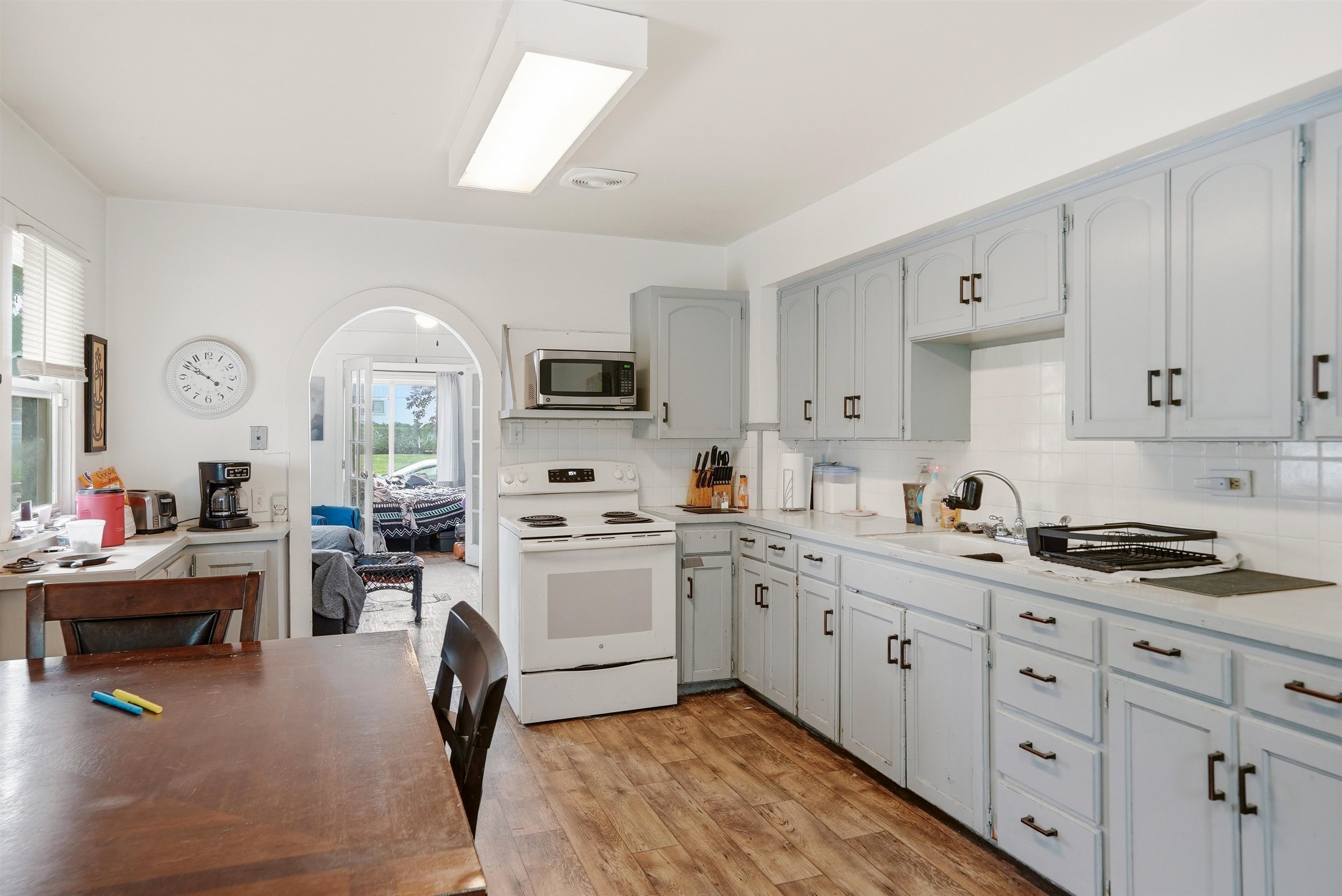 2323 E Dalke Ave - Photo 8