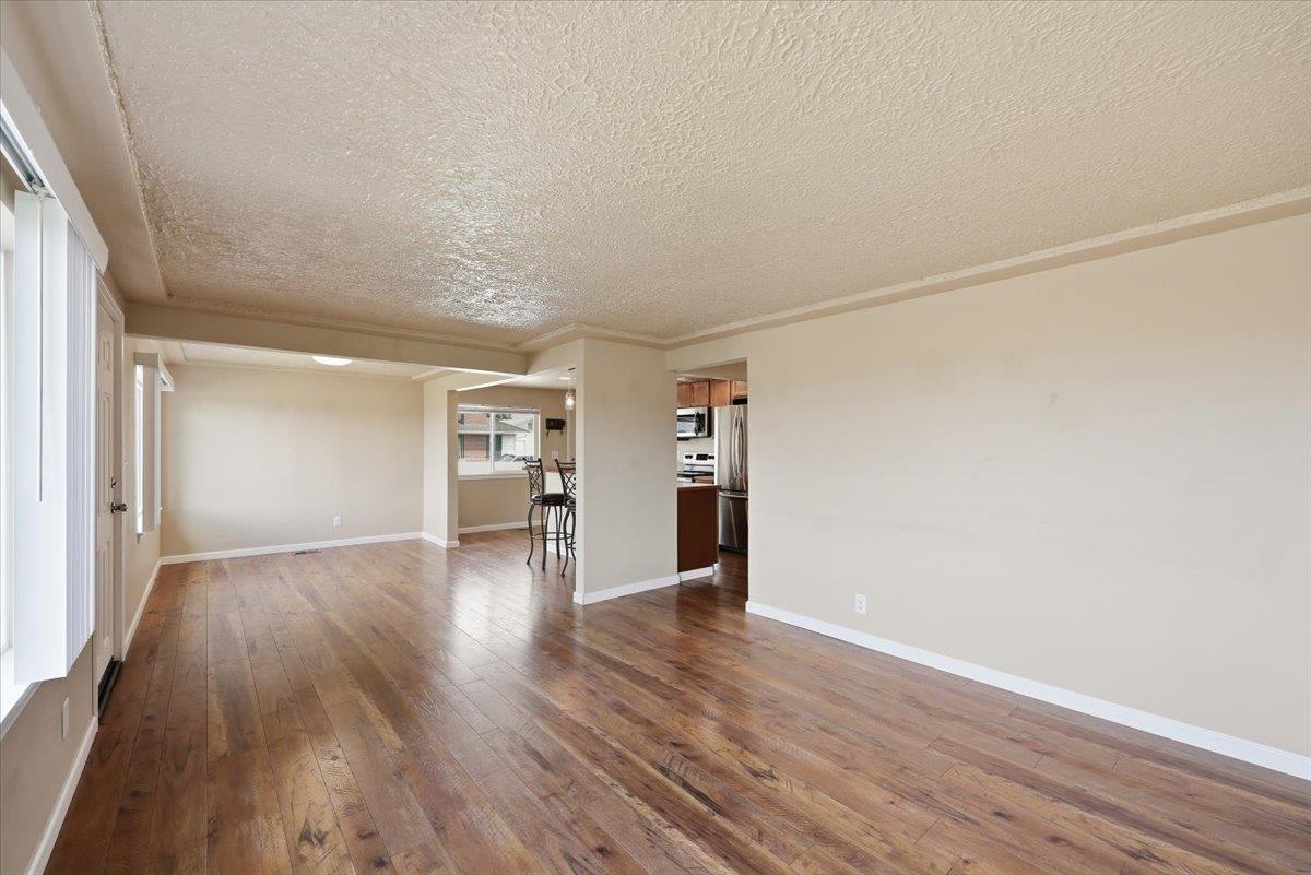 1828 E Francis Ave - Photo 8